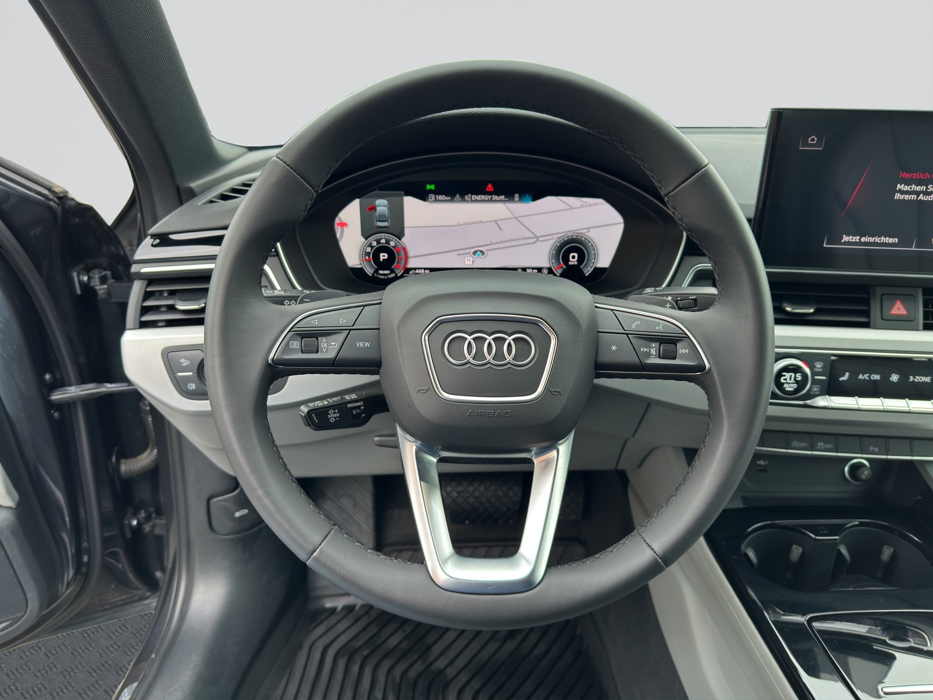 AUDI A4 Limousine 35 TFSI advanced S-tronic-image-10