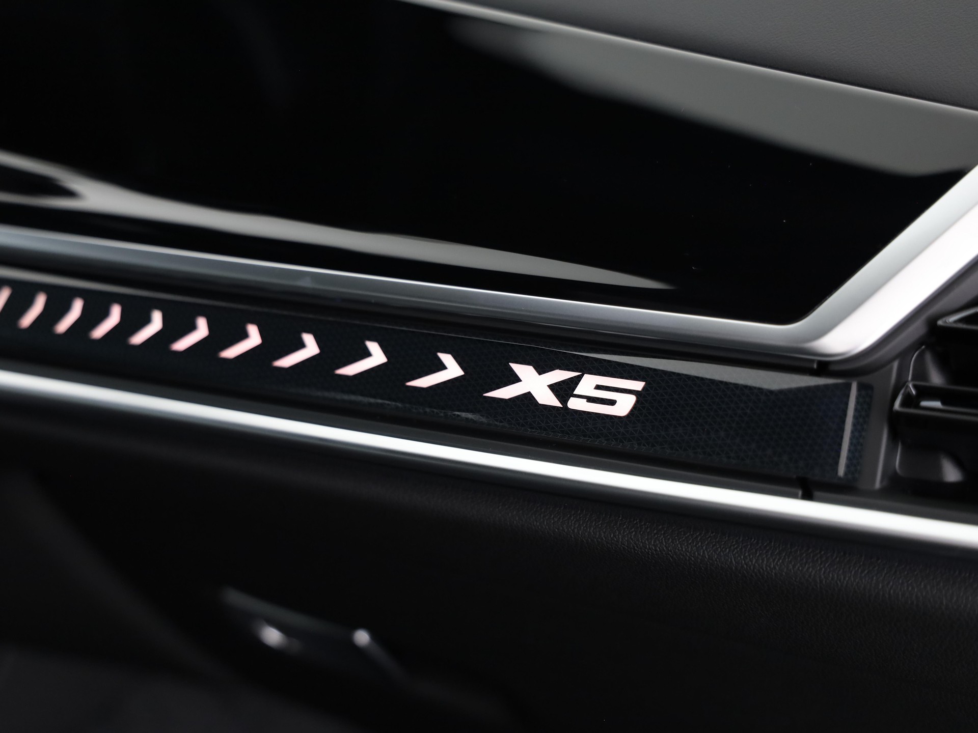BMW X5 30d xDrive SAG-image-13