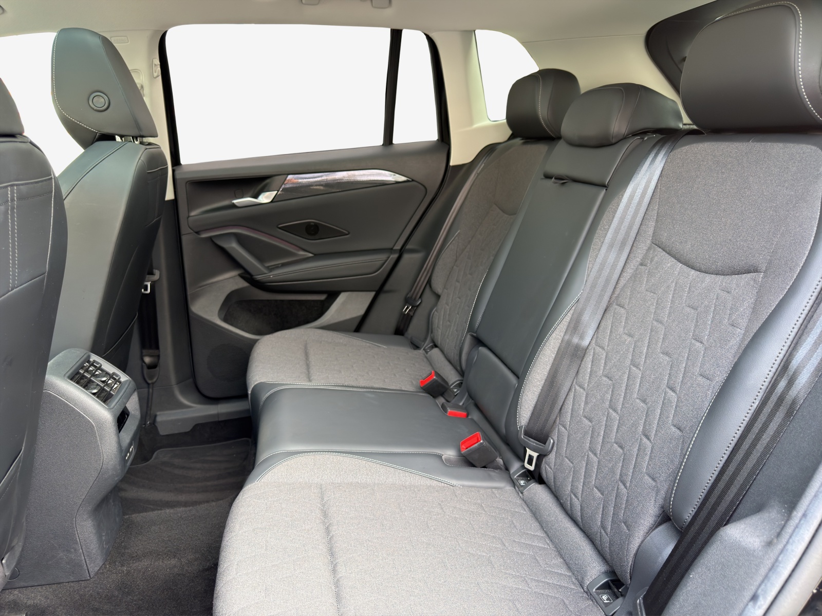 VW Tiguan 1.5 TSI evo2 mHEV United DSG-image-11