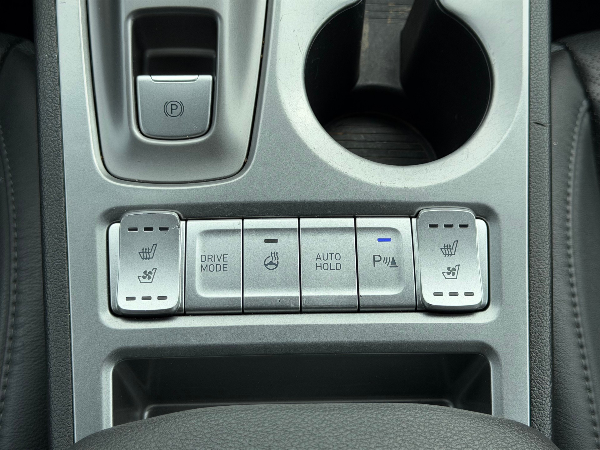 HYUNDAI Kona Electric Vertex 64KWh-image-16