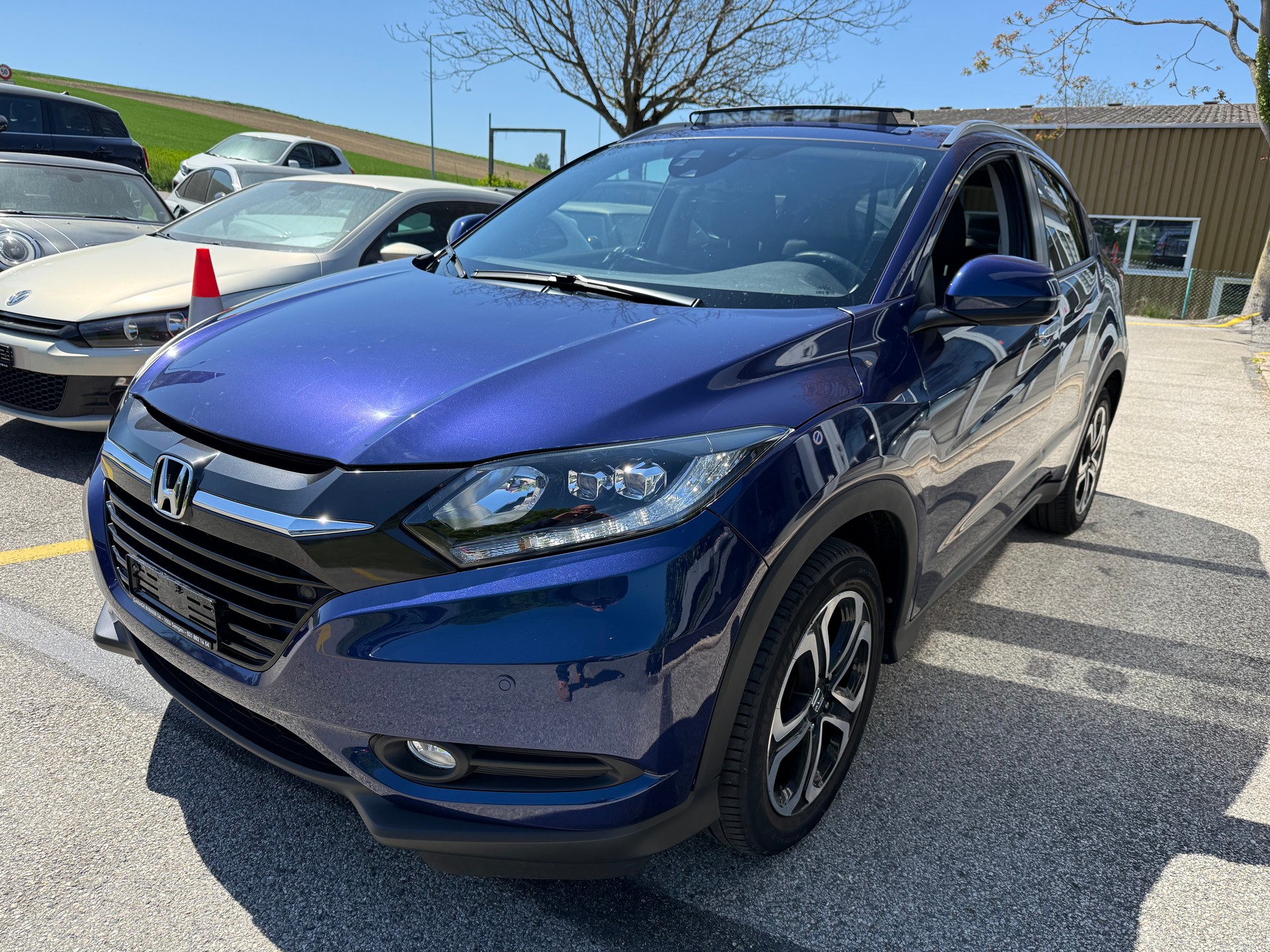HONDA HR-V 1.5i-VTEC Executive CVT-image-1