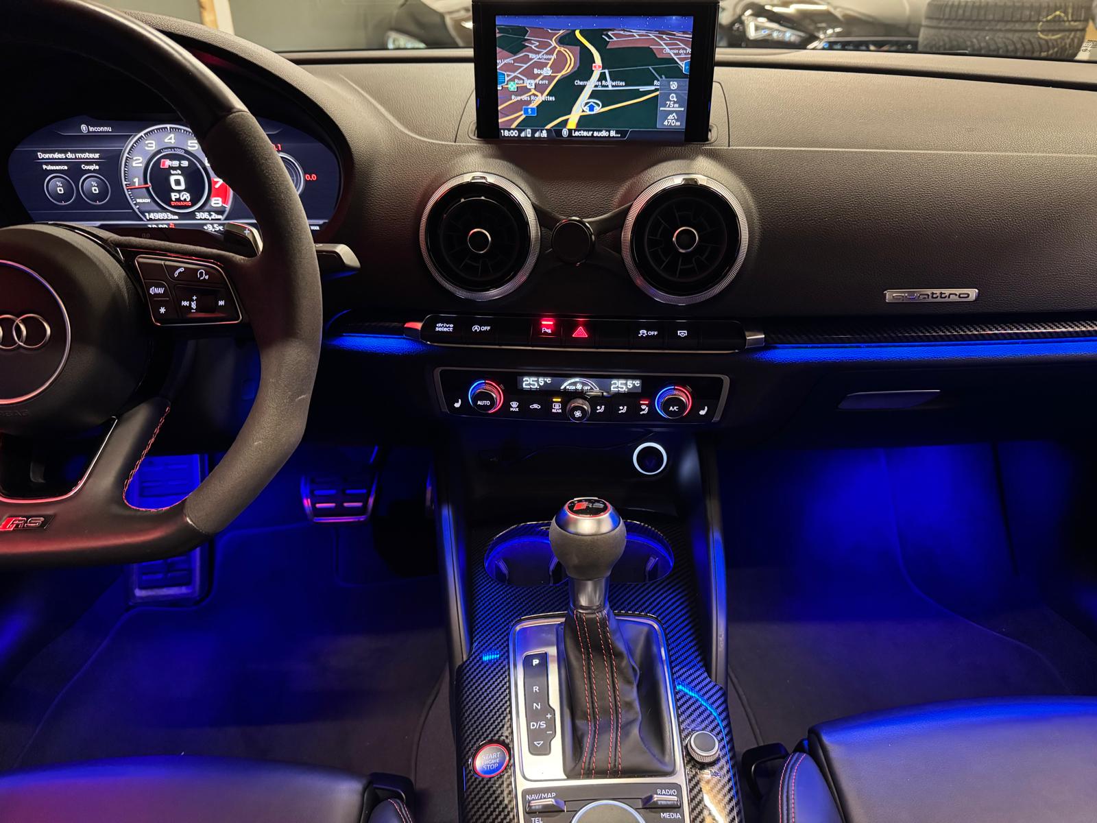 AUDI RS3 Limousine 2.5 TSI quattro S-tronic-image-21