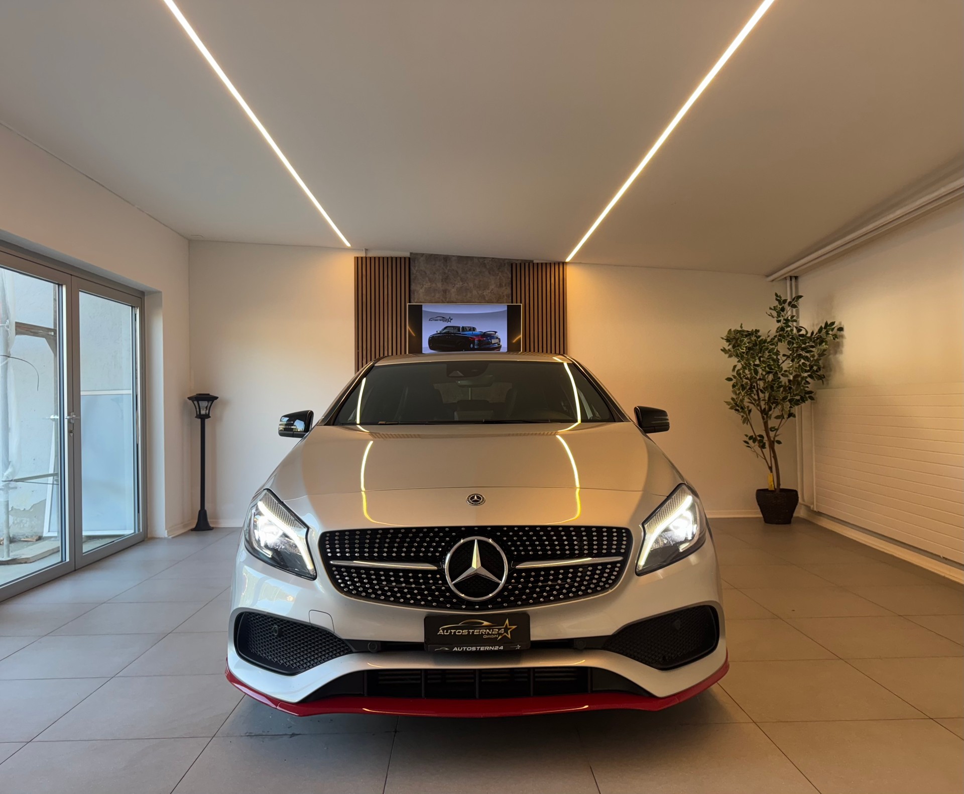 MERCEDES-BENZ A 250 SPORT AMG Line 4Matic 7G-DCT*CH-Fahrzeug*Frisch MFK*-image-2