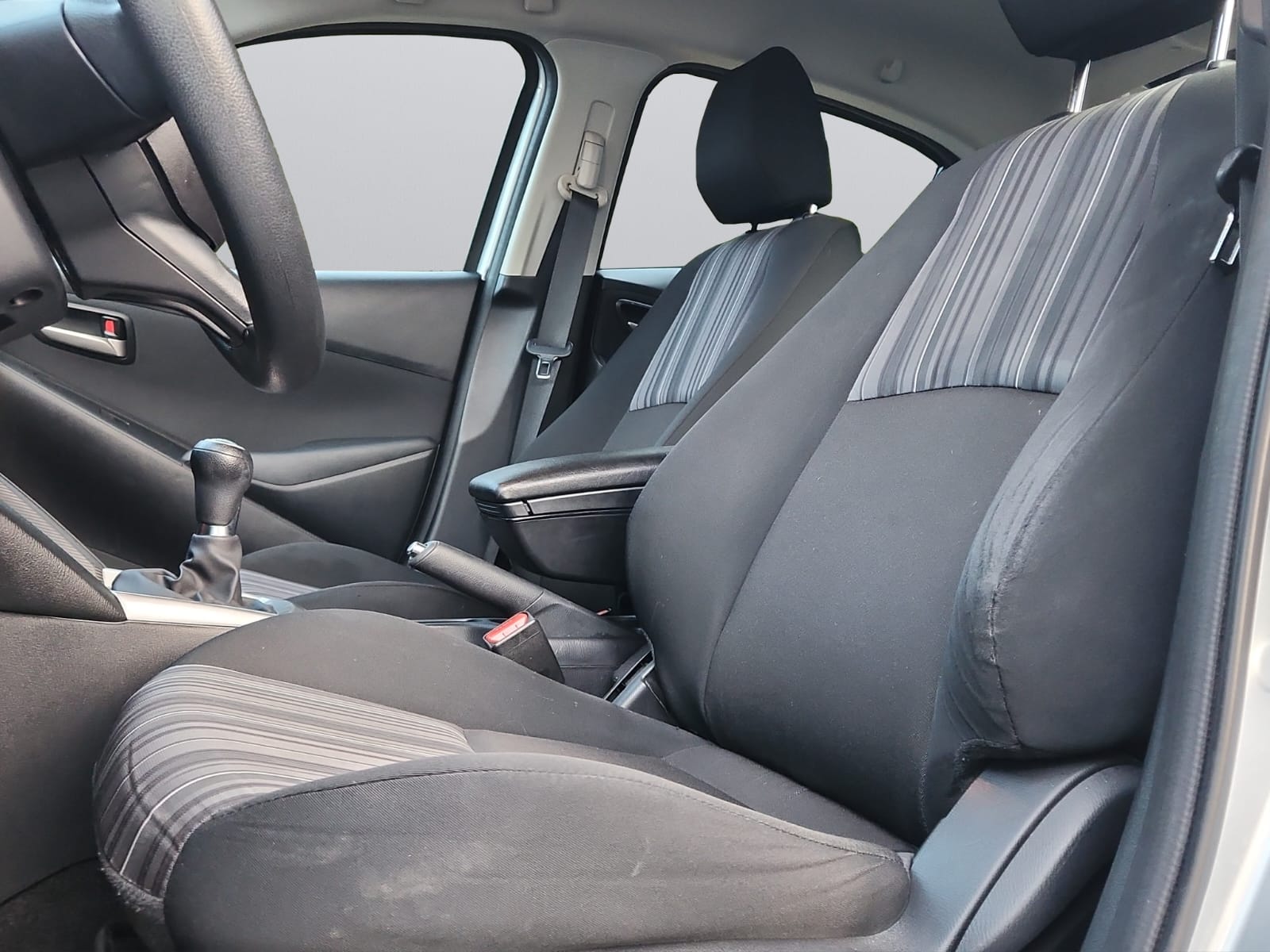 MAZDA 2 SKYACTIV-G 75 Challenge-image-9