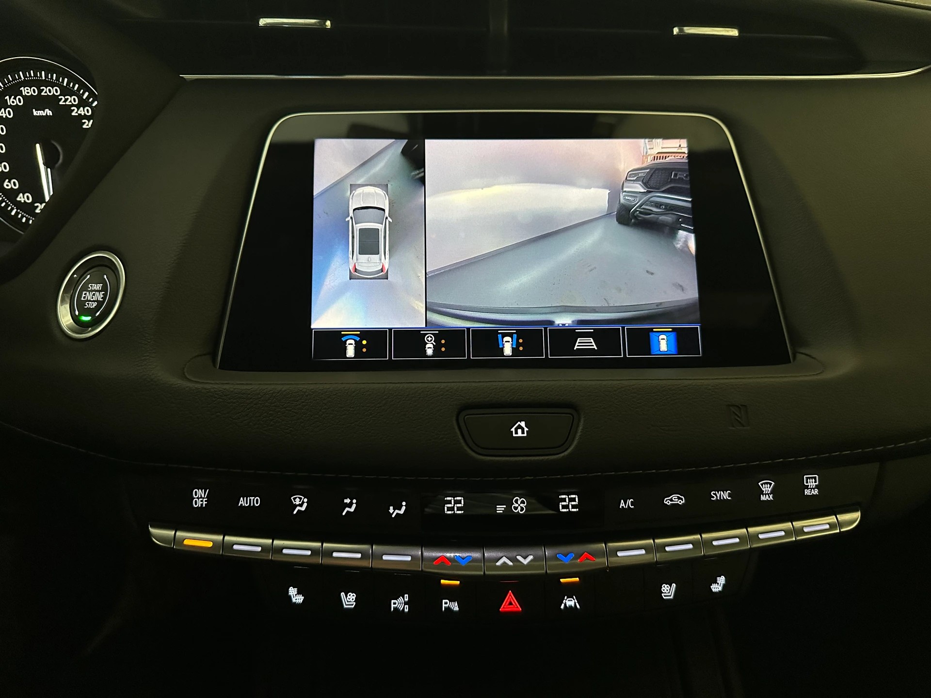 CADILLAC XT4 350T 2.0 Premium Luxury AWD Automat-image-8