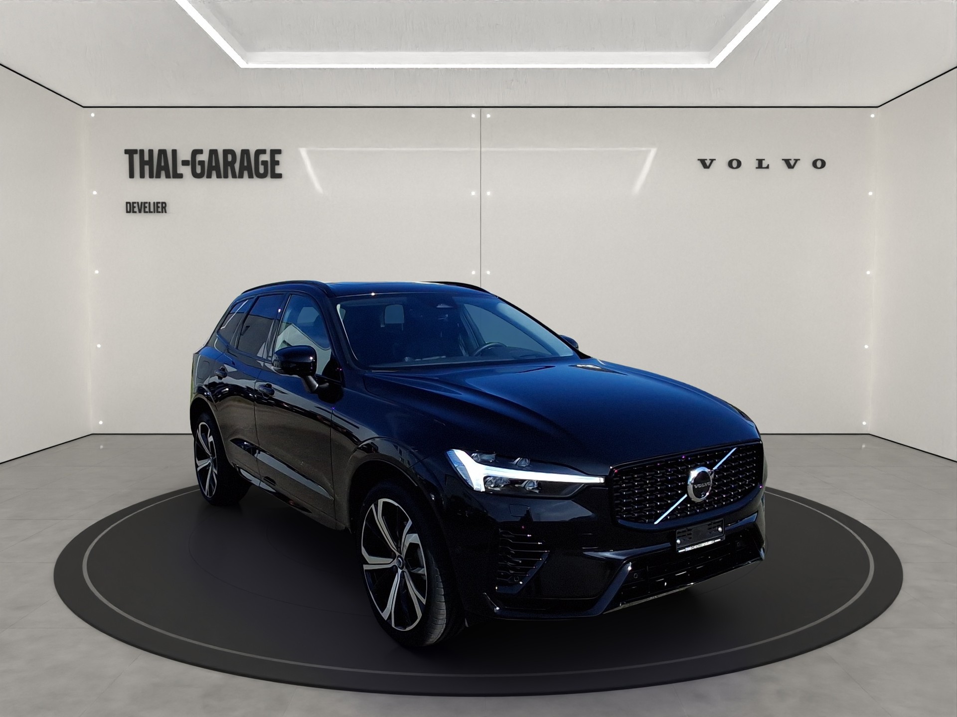 VOLVO XC60 2.0 T6 TE Ultimate Dark eAWD-image-2