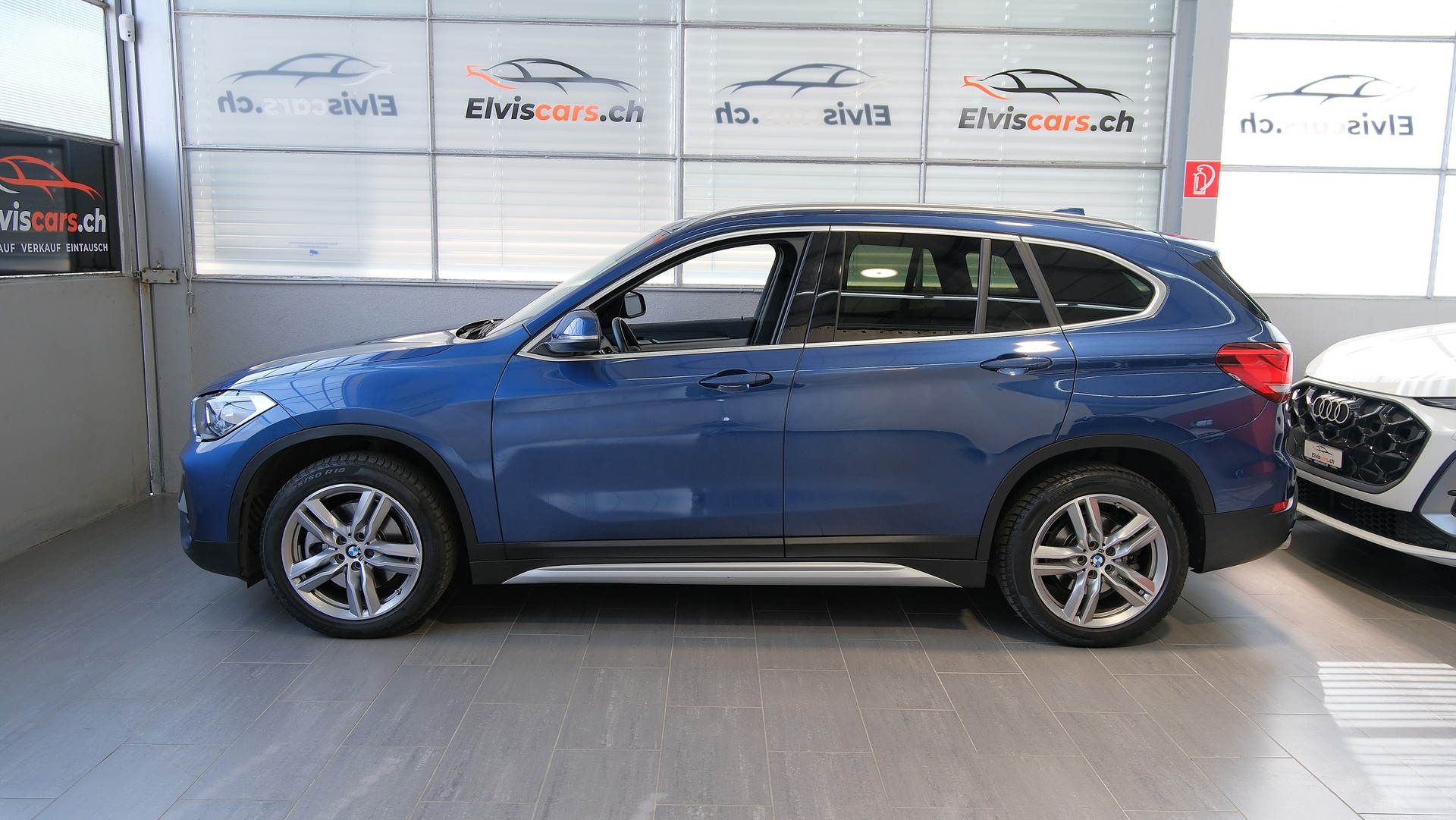BMW X1 xDrive 20i xLine Steptronic-image-8
