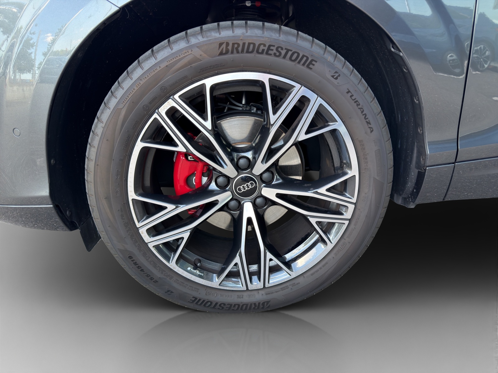 AUDI Q3 SUV 110 kW TFSI S tronic-image-15