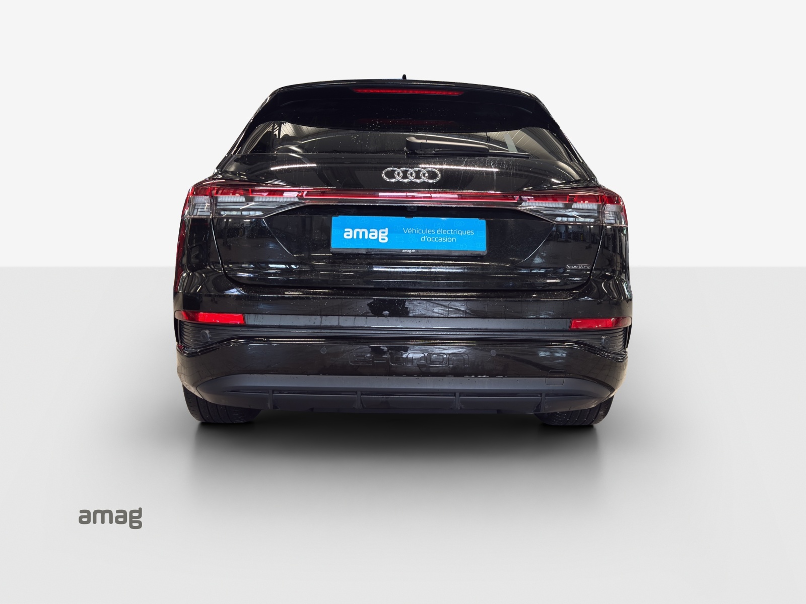 AUDI Q4 e-tron 50 quattro-image-3