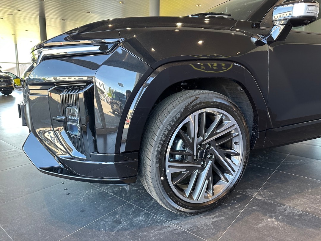 KGM-SsangYong Actyon 1.5 T GDI First Edition 4WD Automat-showroom-element-2