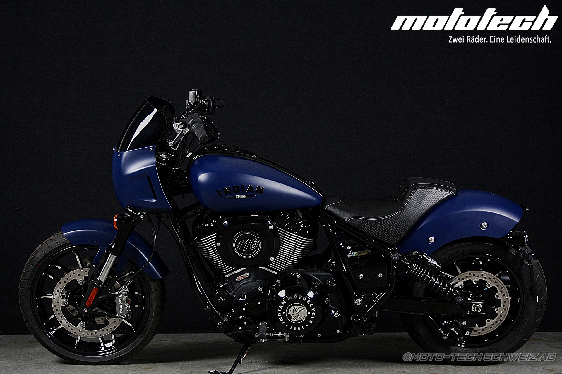 INDIAN Sport Chief-showroom-element-3