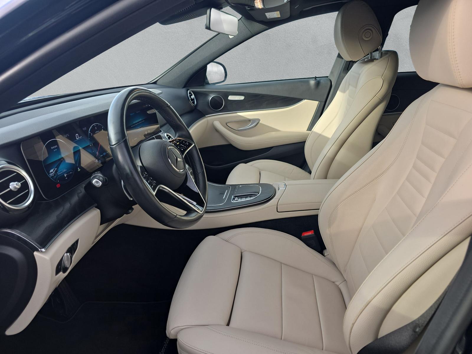 MERCEDES-BENZ E 220 d AMG Line 4matic Kombi-image-10