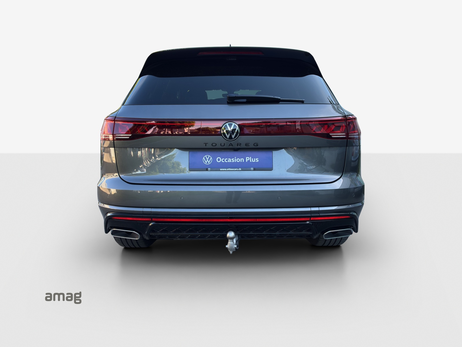 VW Touareg 3.0 TDI R-Line Tiptronic-image-3