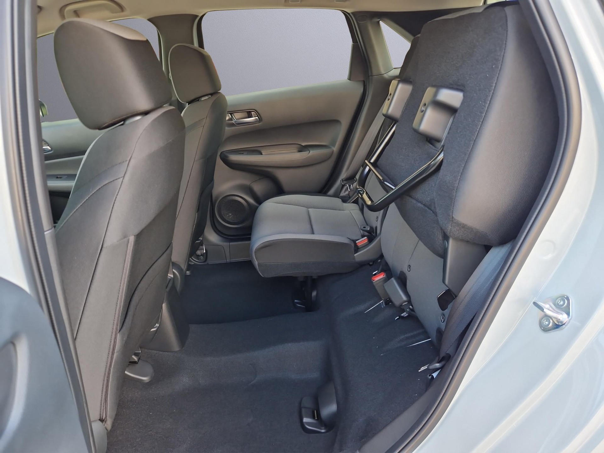 HONDA Jazz 1.5 i-MMD Elegance-image-14