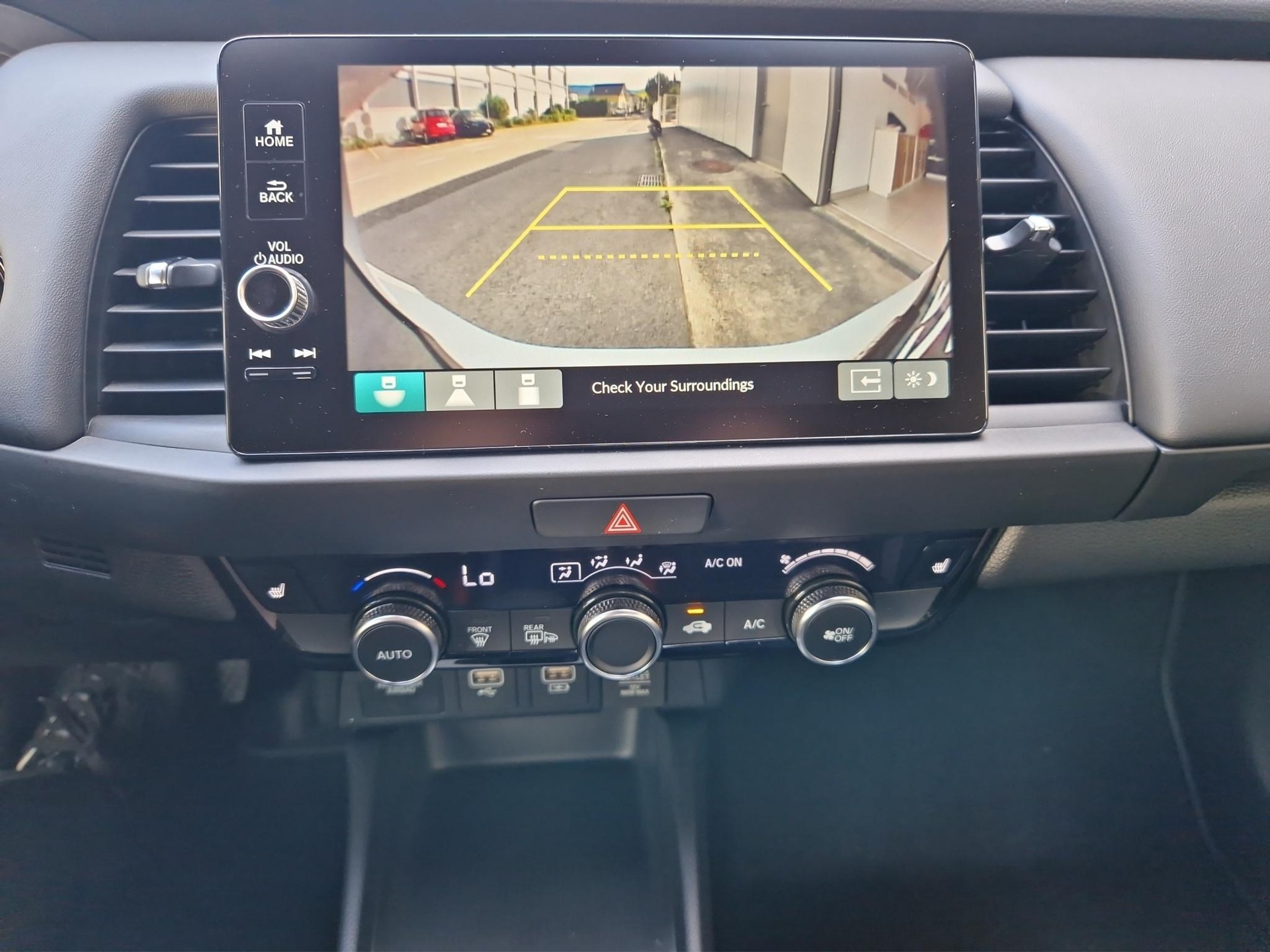 HONDA Jazz 1.5 i-MMD Elegance-image-13