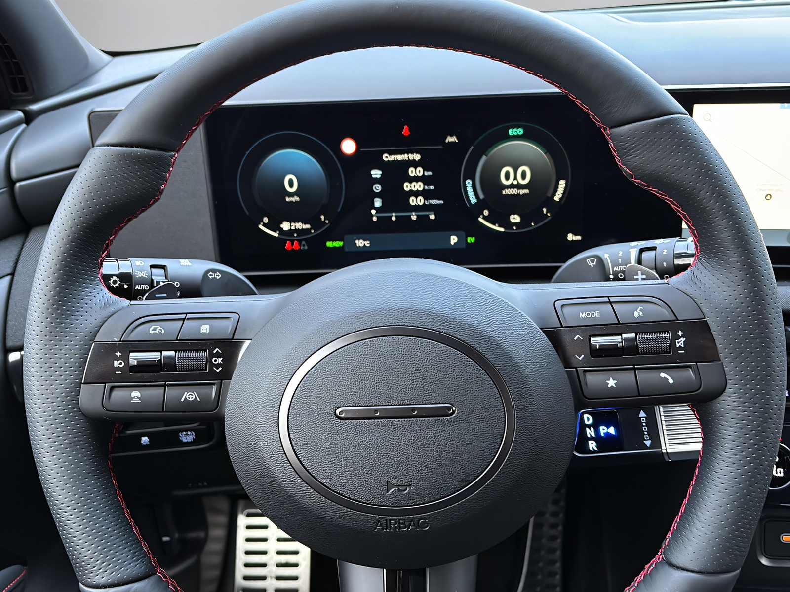 HYUNDAI Tucson 1.6 T-GDi HEV N-Line 4WD-image-2