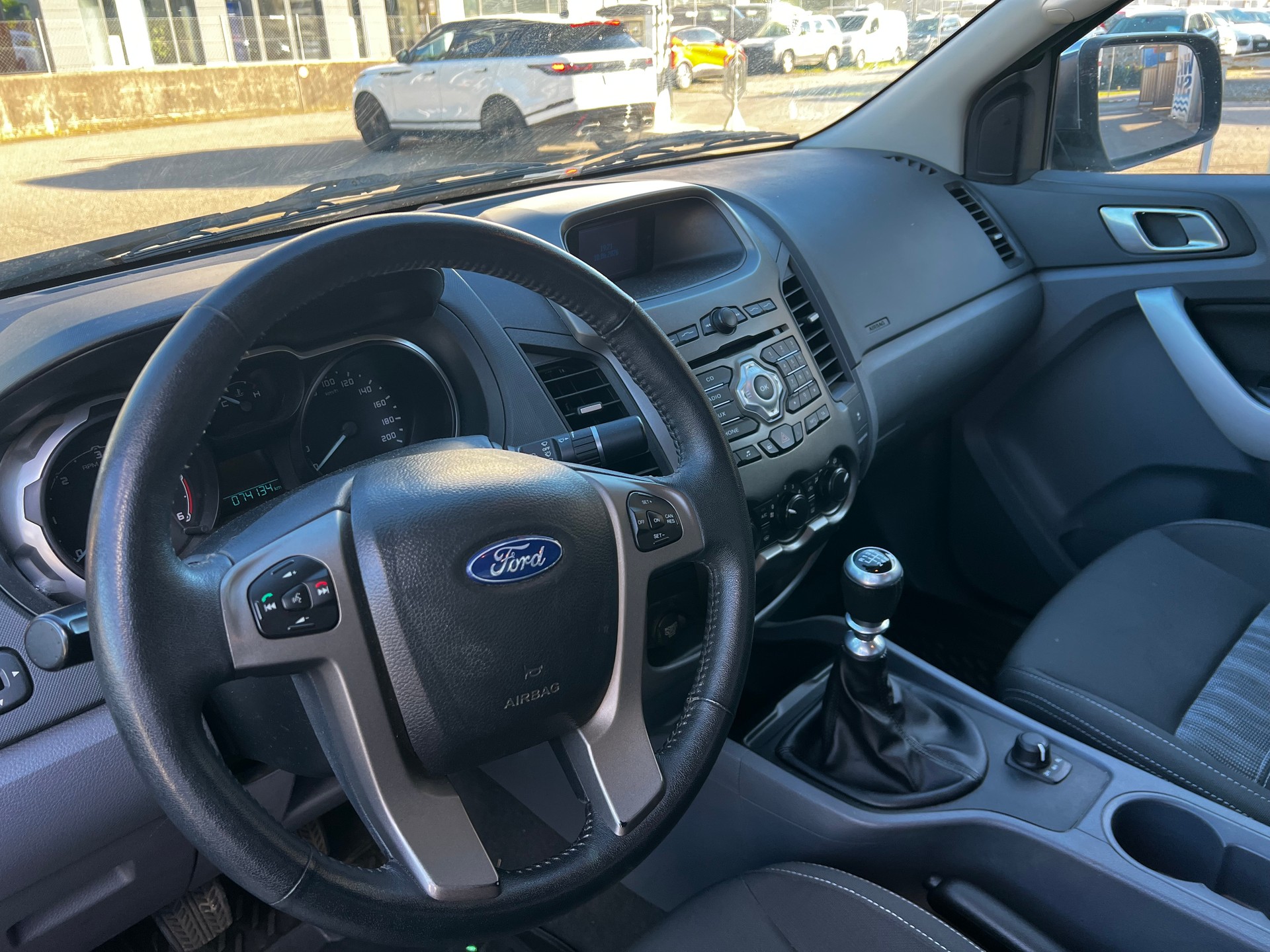 FORD Ranger LTD 2.2 TDCi 4x4-image-6