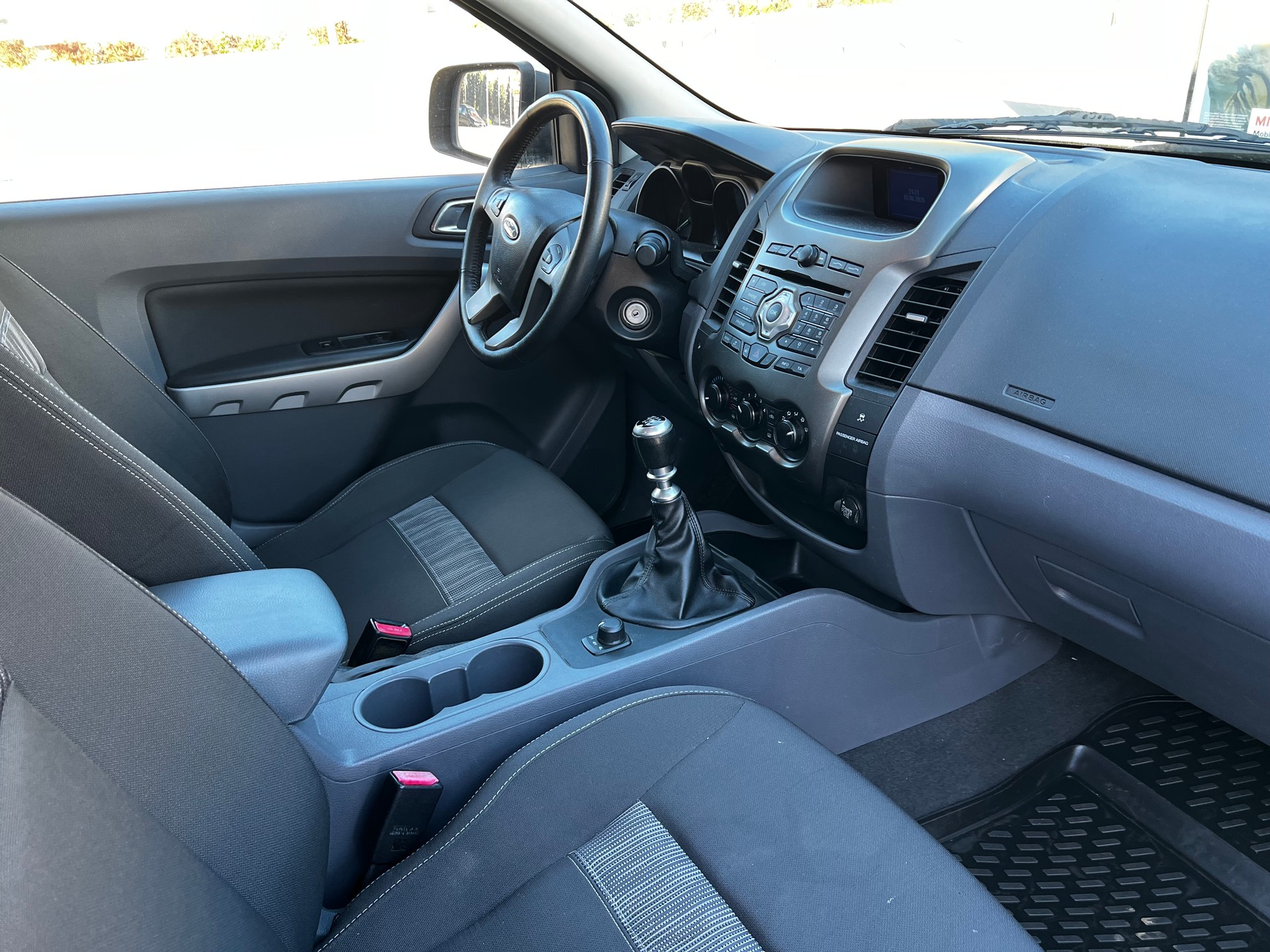 FORD Ranger LTD 2.2 TDCi 4x4-image-7