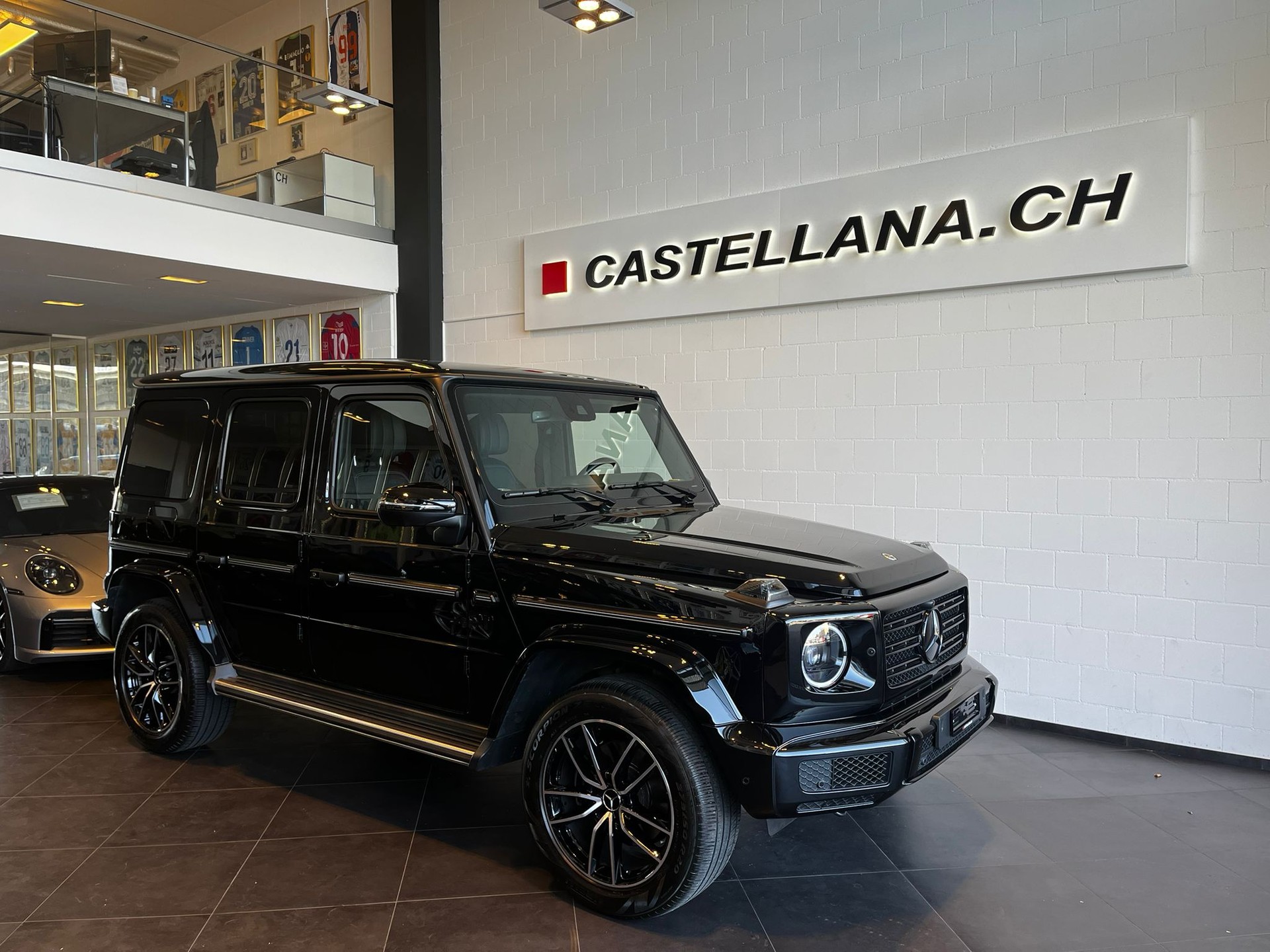 MERCEDES-BENZ G 500 AMG Line