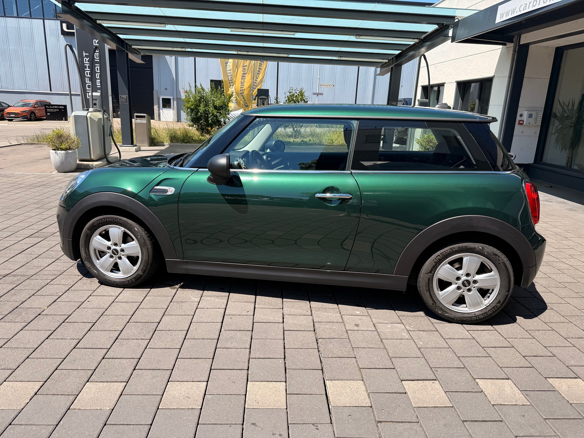 MINI One First-image-3