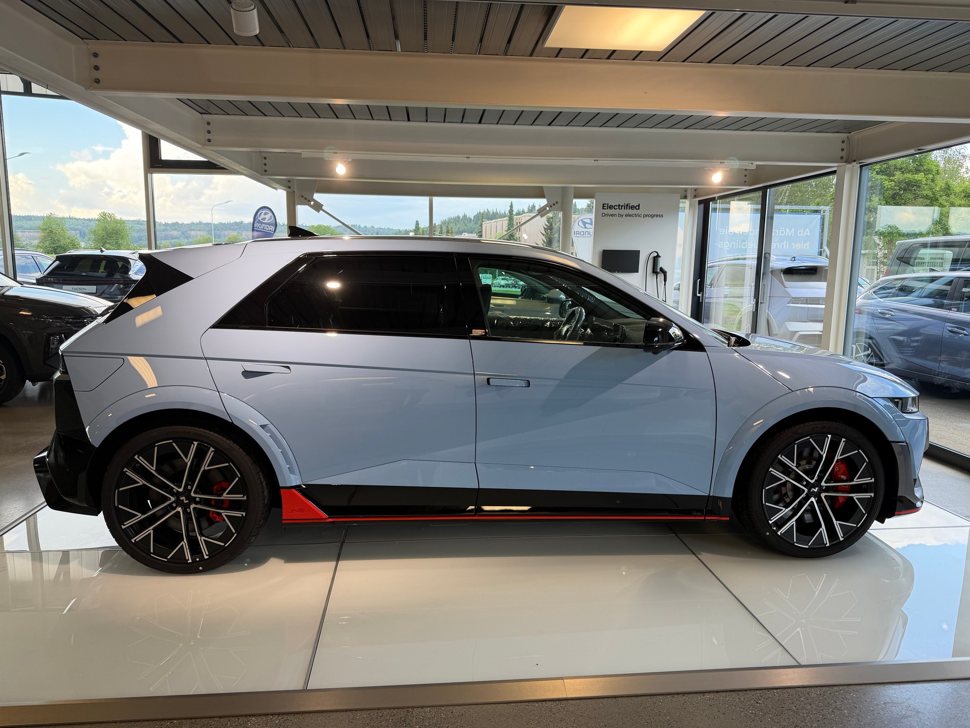 HYUNDAI Ioniq 5 N 84kWh 4WD-image-1
