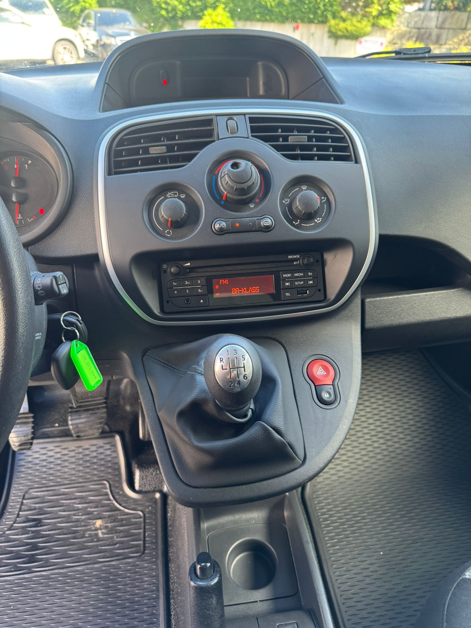 RENAULT Kangoo Medium dCi 95 ENERGY Business-image-13