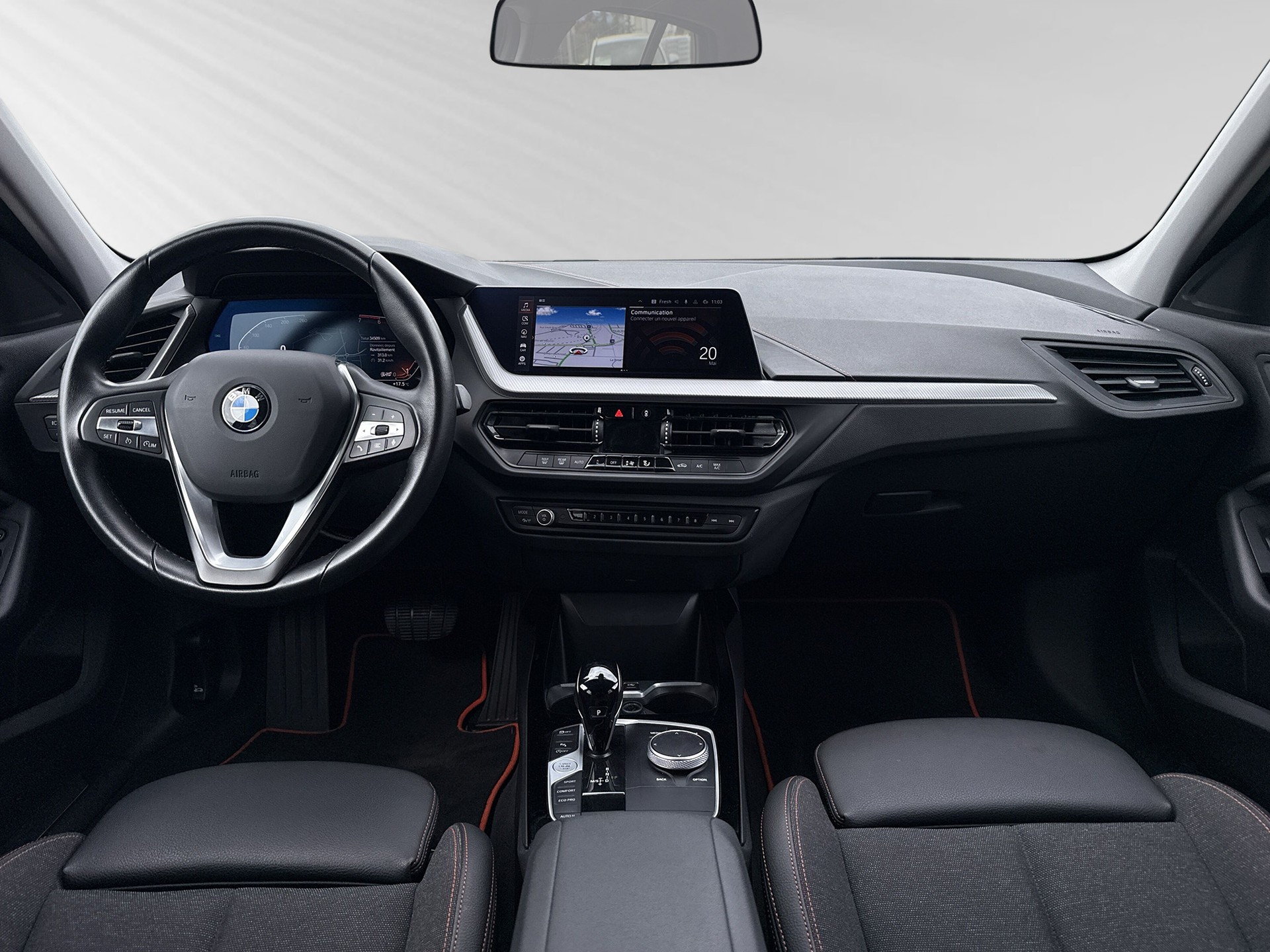 BMW 118i Sport Line Steptronic-image-5