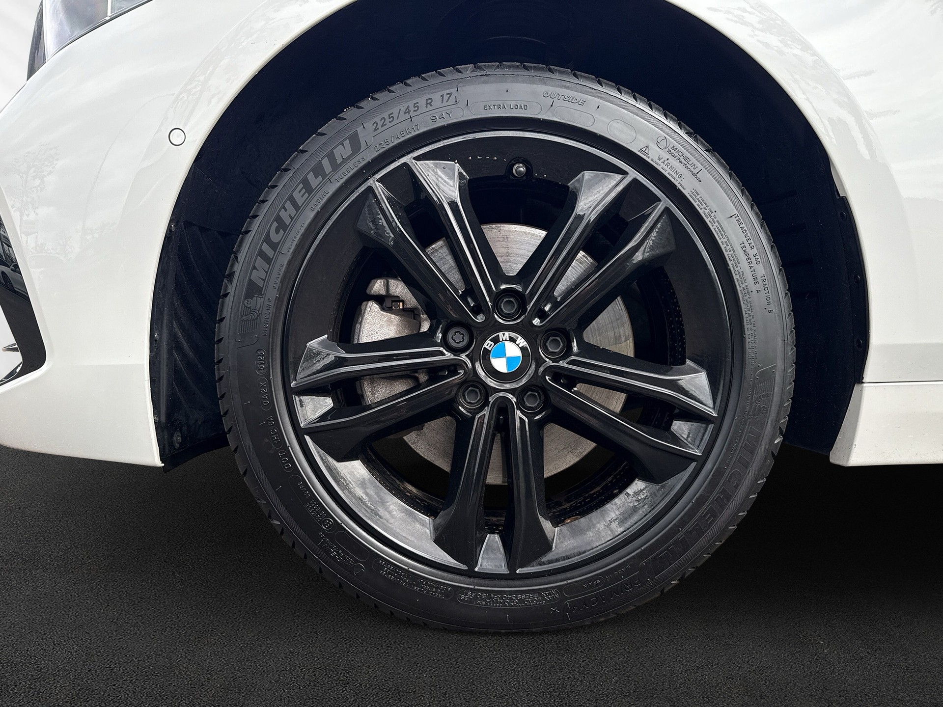 BMW 118i Sport Line Steptronic-image-8
