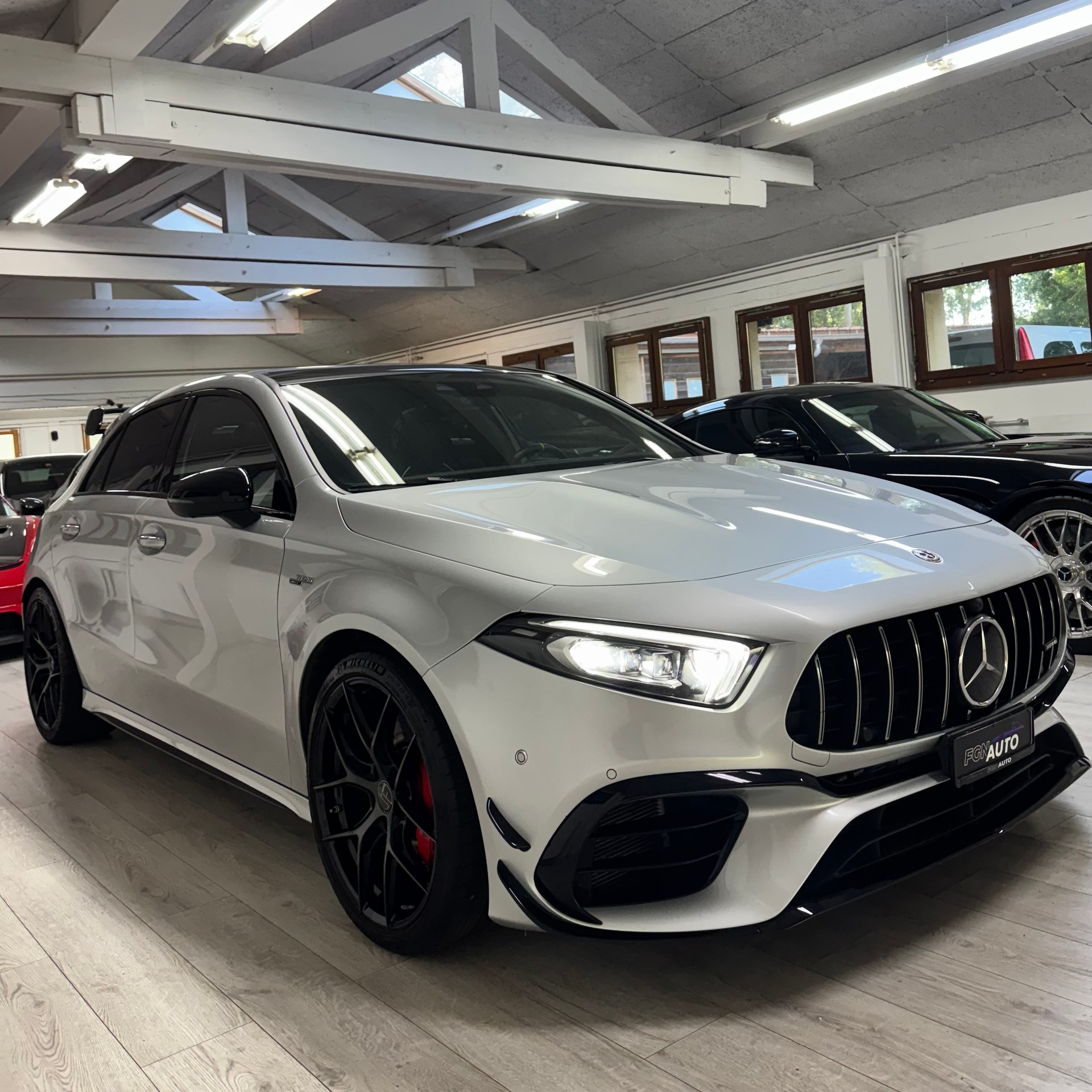 MERCEDES-BENZ A 45 S AMG 4Matic+ Speedshift-image-3