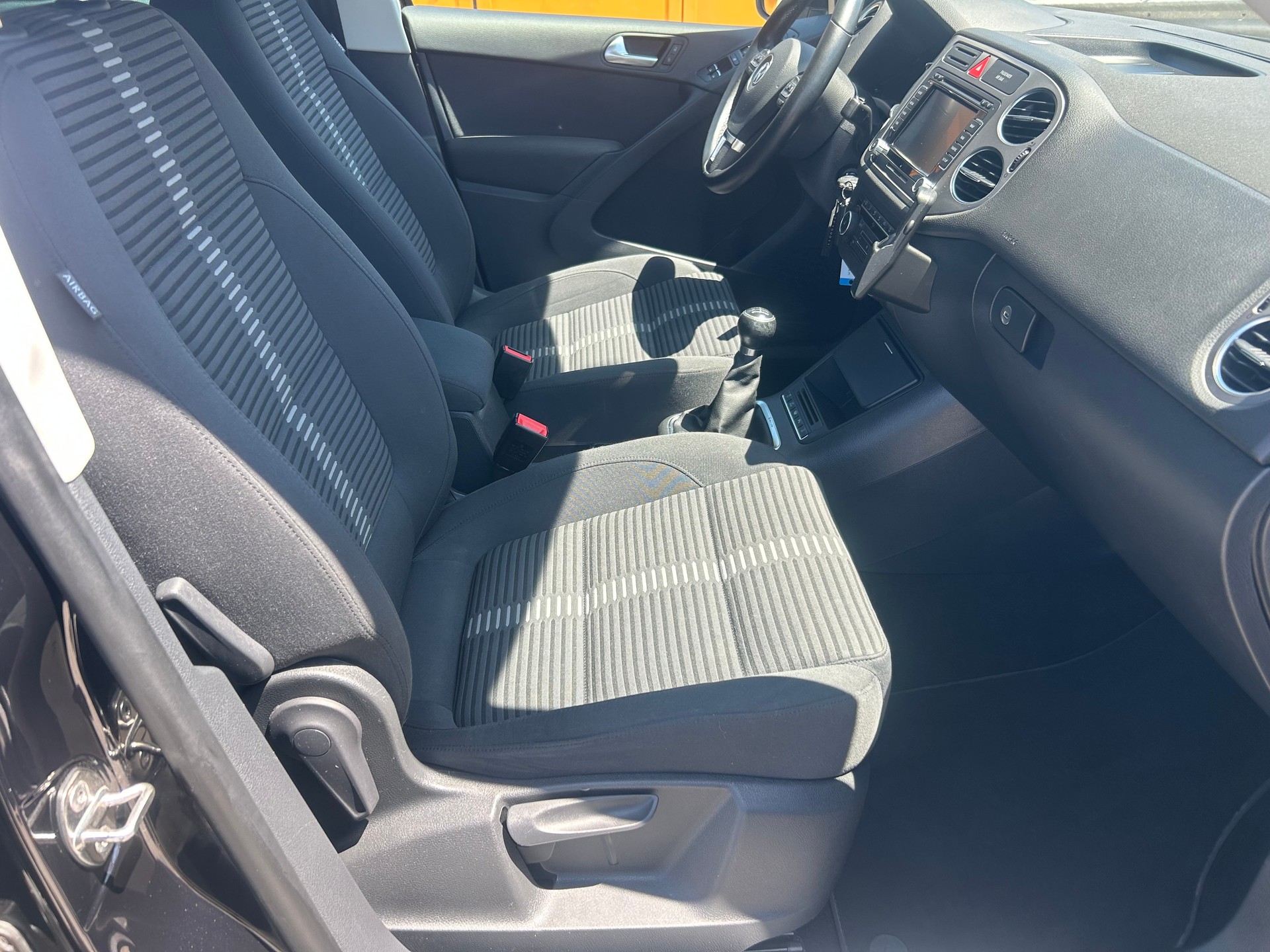 VW Tiguan 2.0 TDI Sport&Style-image-6