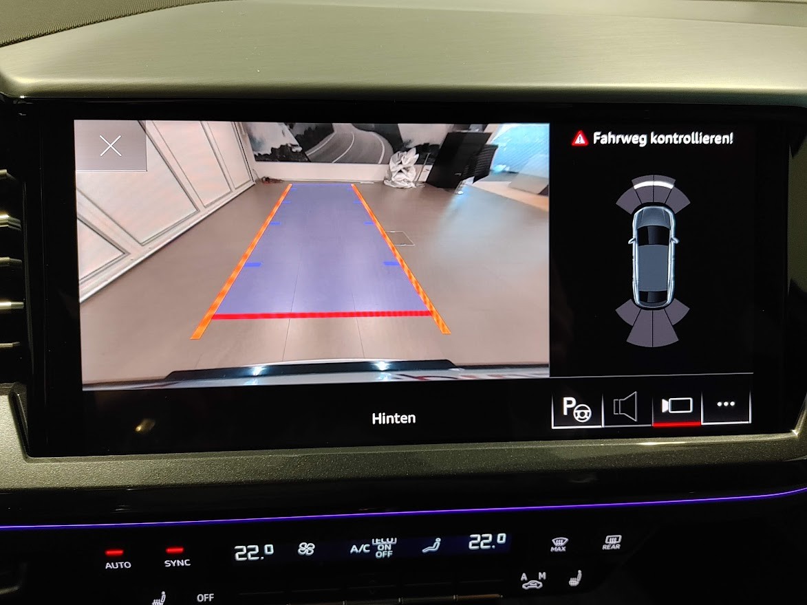 AUDI Q4 Sportback e-tron 50 quattro-image-6