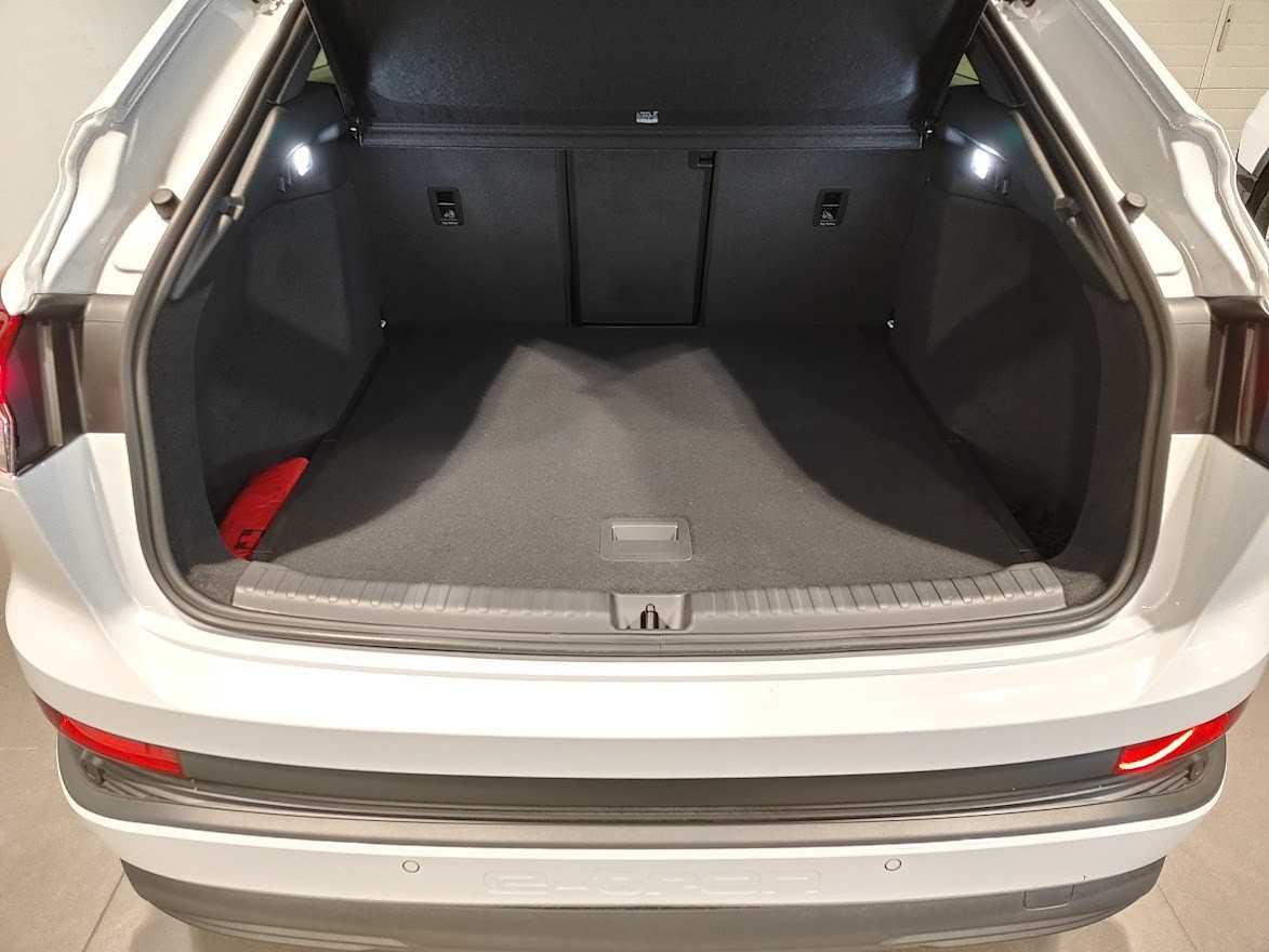 AUDI Q4 Sportback e-tron 50 quattro-image-12