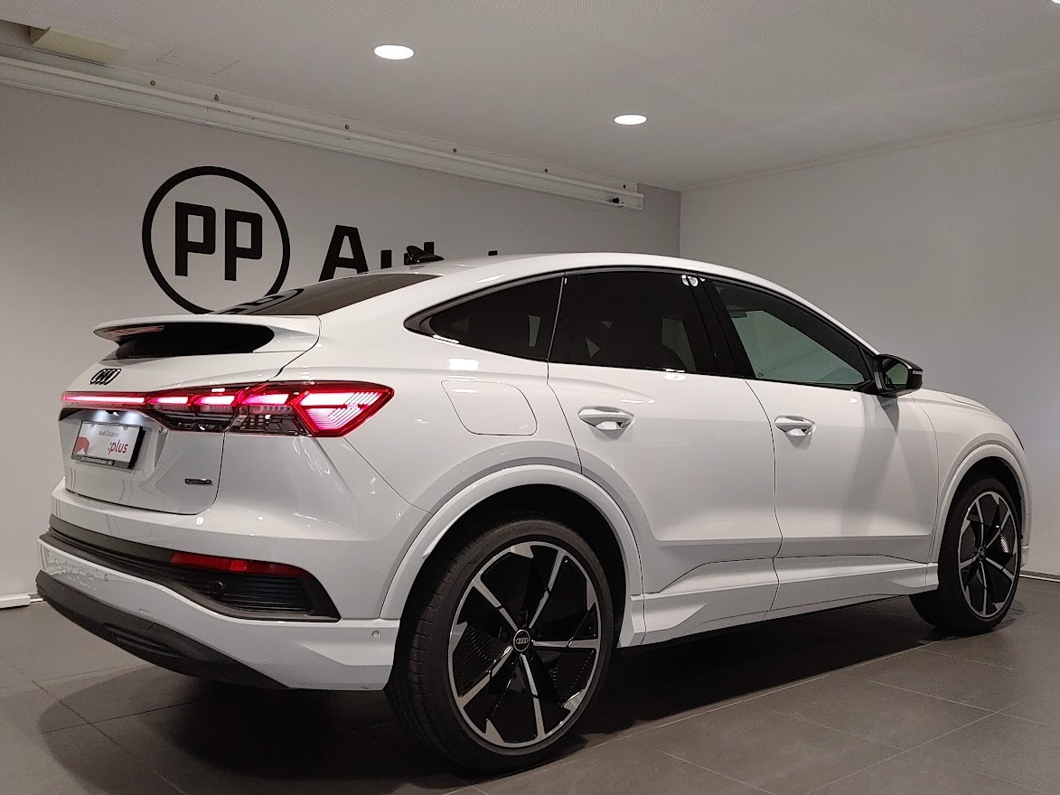 AUDI Q4 Sportback e-tron 50 quattro-image-13
