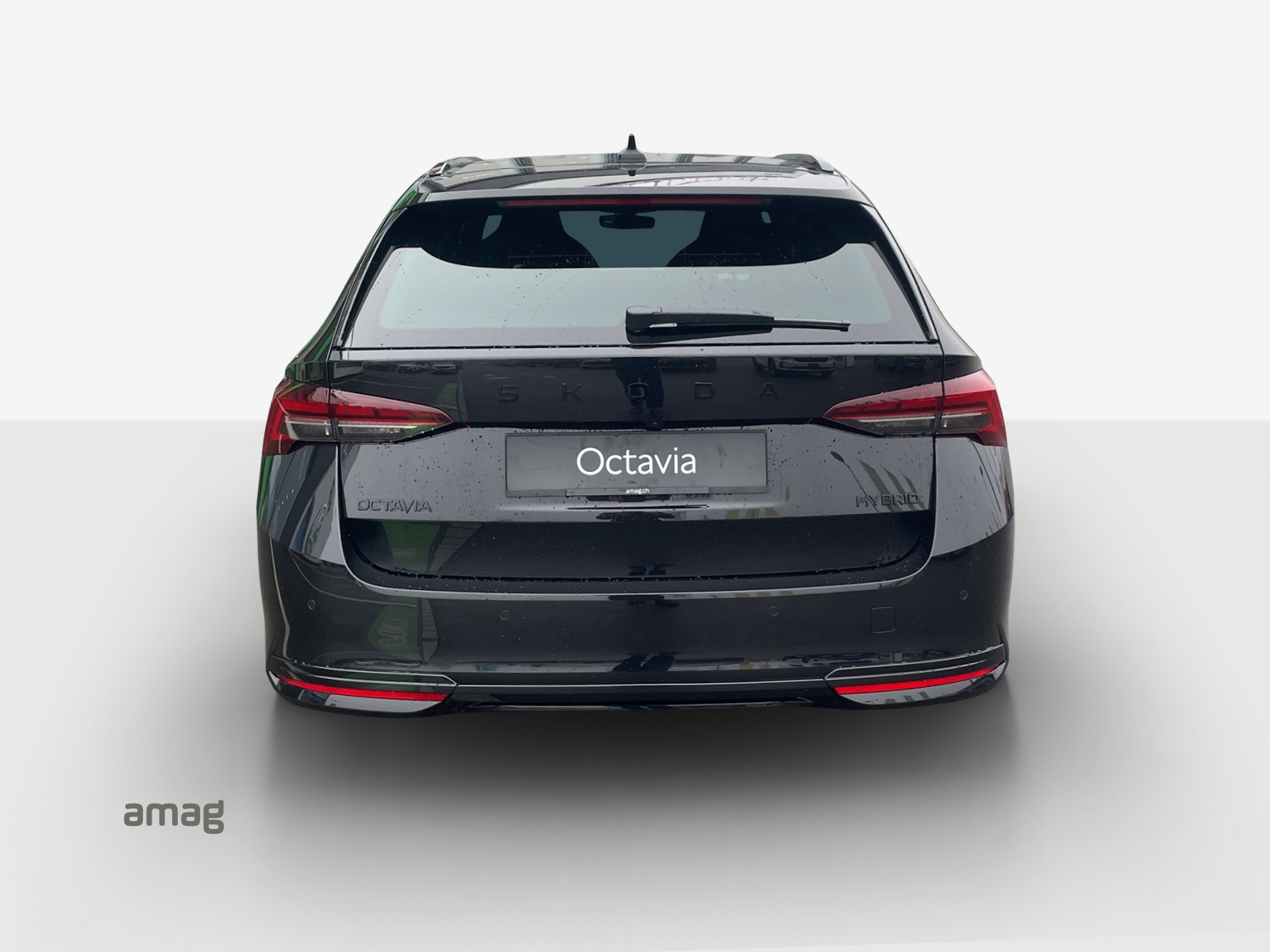 SKODA Octavia Combi 1.5 TSI mHEV DSG Sport Line-image-11