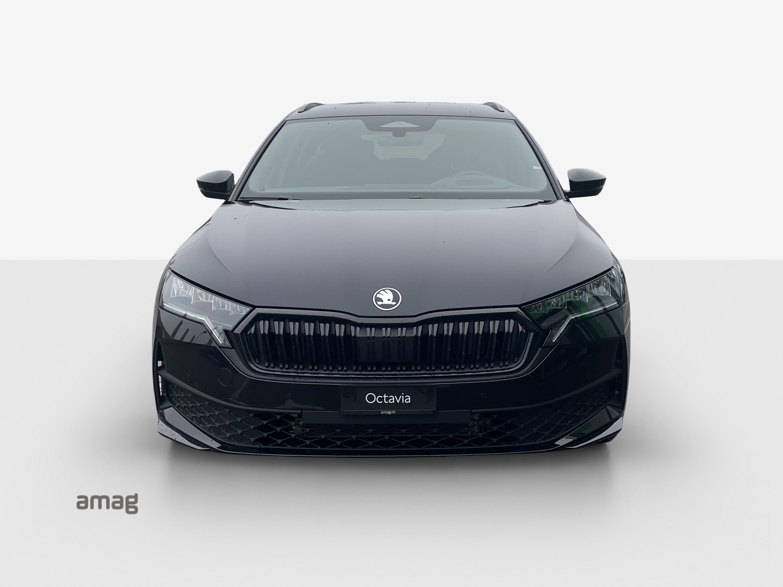 SKODA Octavia Combi 1.5 TSI mHEV DSG Sport Line-image-2