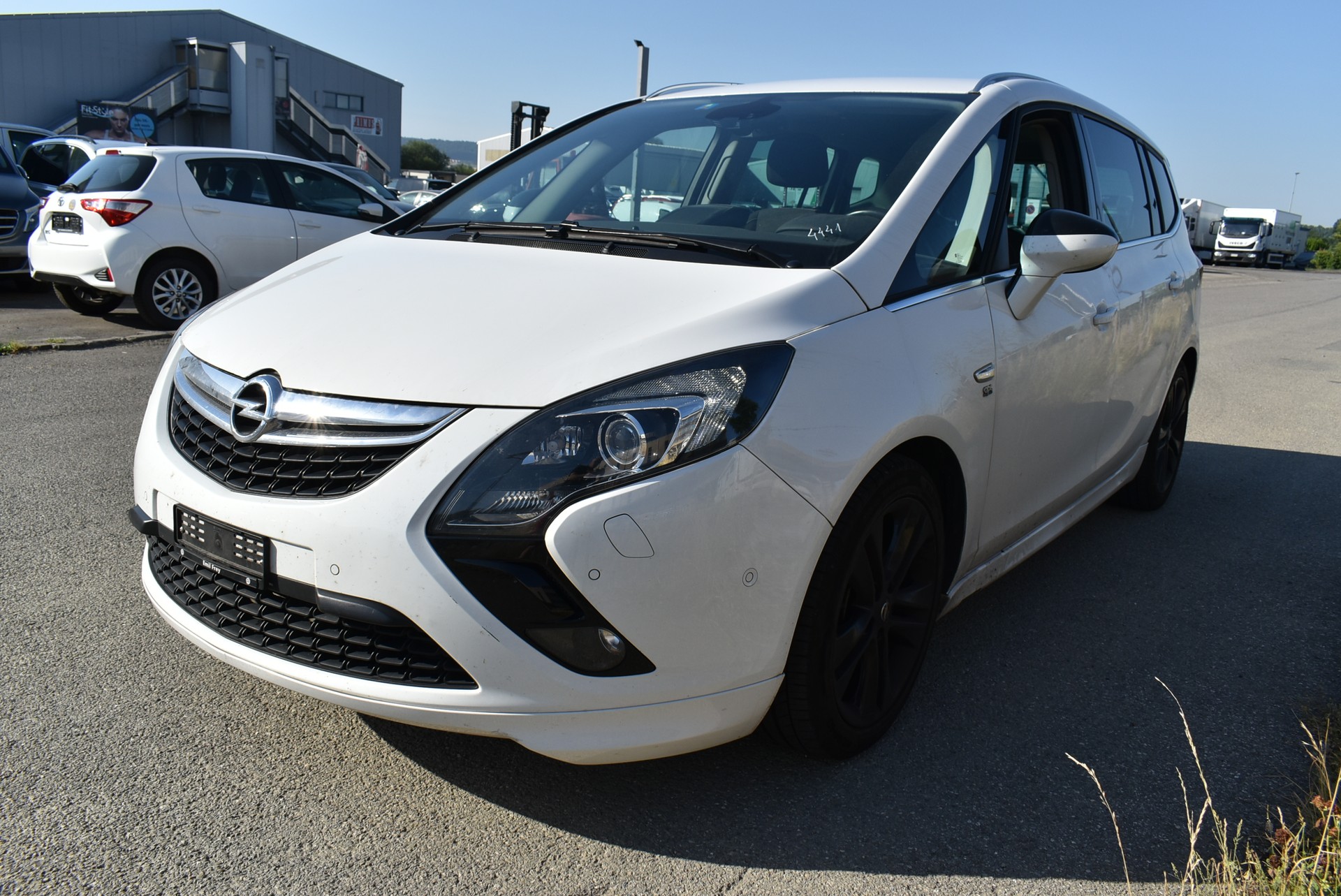 OPEL Zafira Tourer 1.6i 16V Turbo OPC Line-image-2