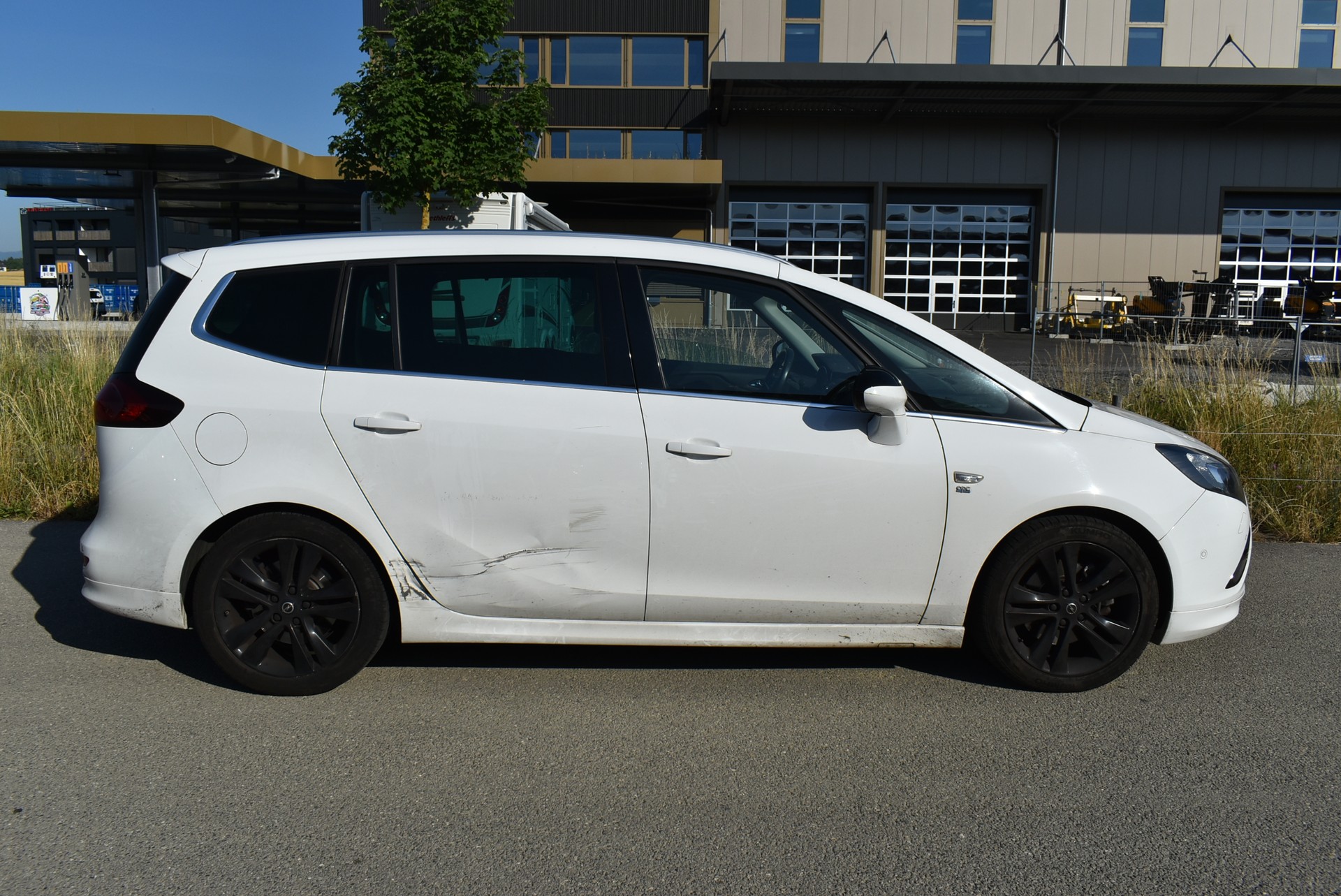 OPEL Zafira Tourer 1.6i 16V Turbo OPC Line-image-9