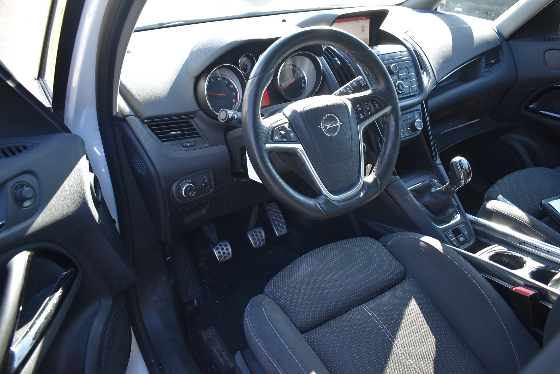 OPEL Zafira Tourer 1.6i 16V Turbo OPC Line-image-1