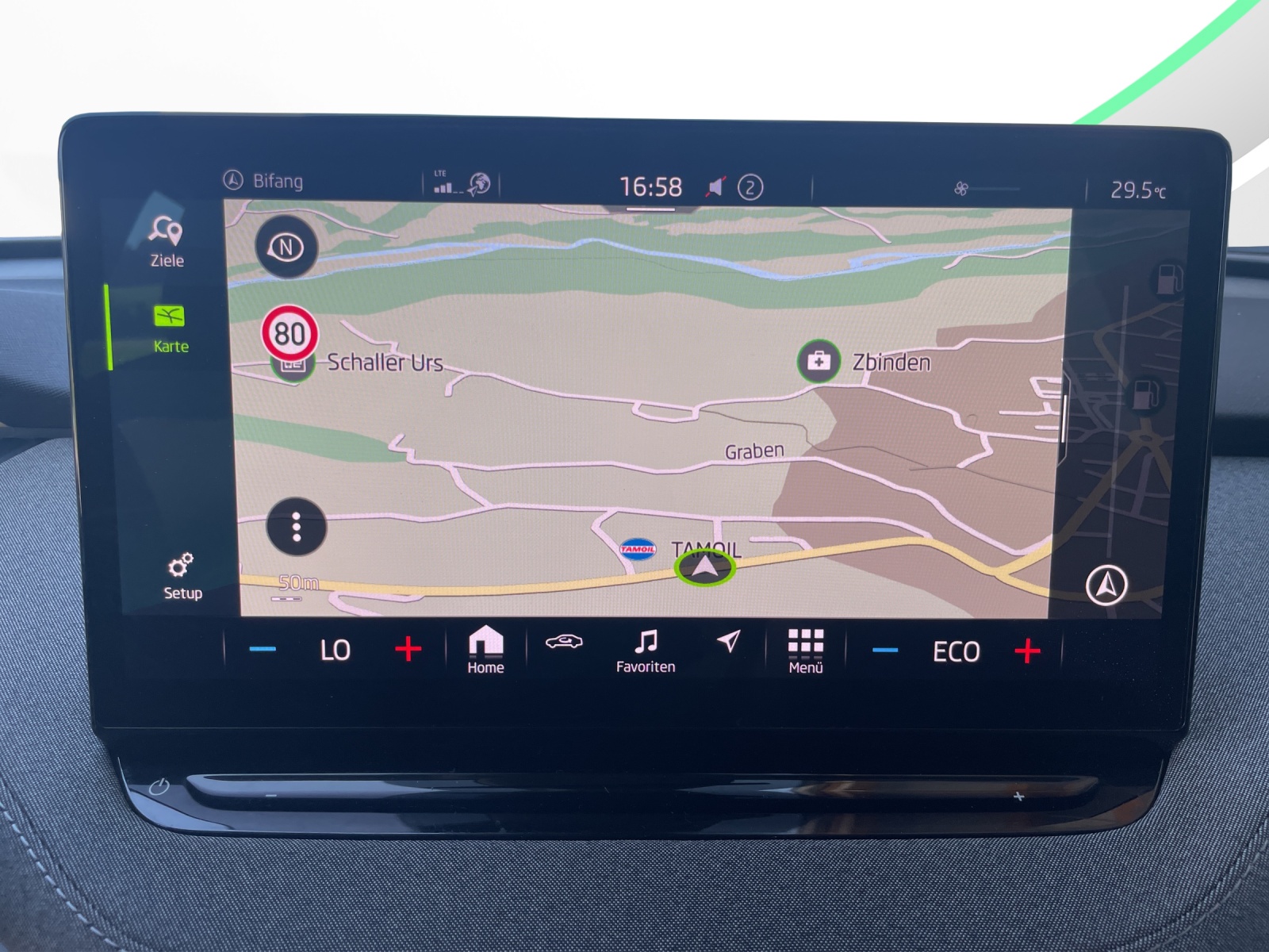 SKODA Enyaq iV 60-image-11
