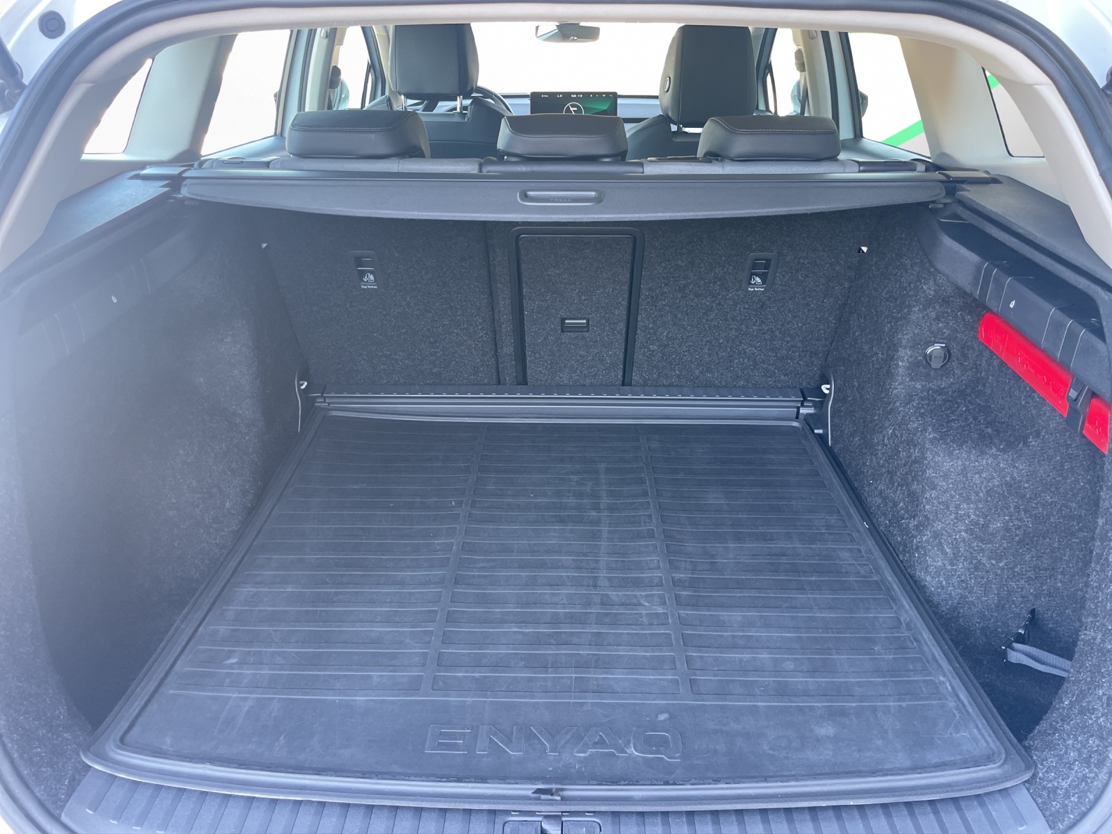 SKODA Enyaq iV 60-image-14