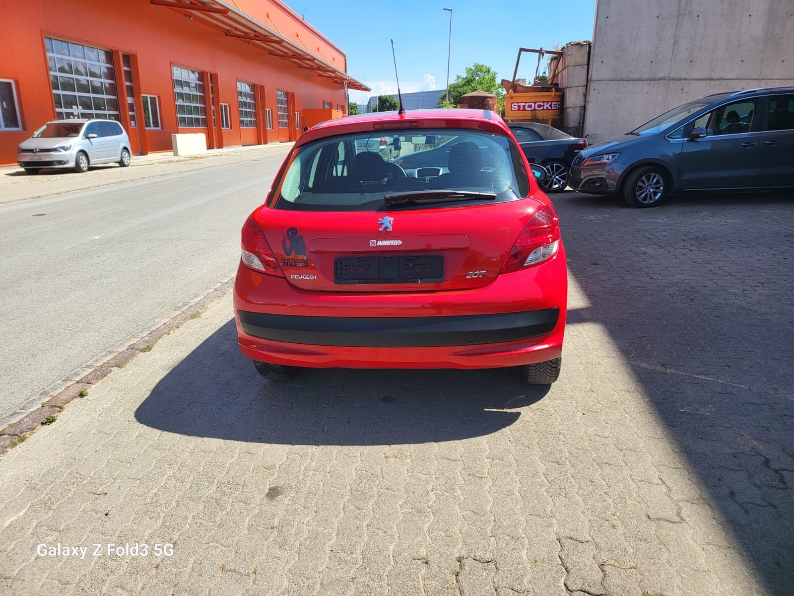 PEUGEOT 207 1.4 16V Millesim 200-image-5