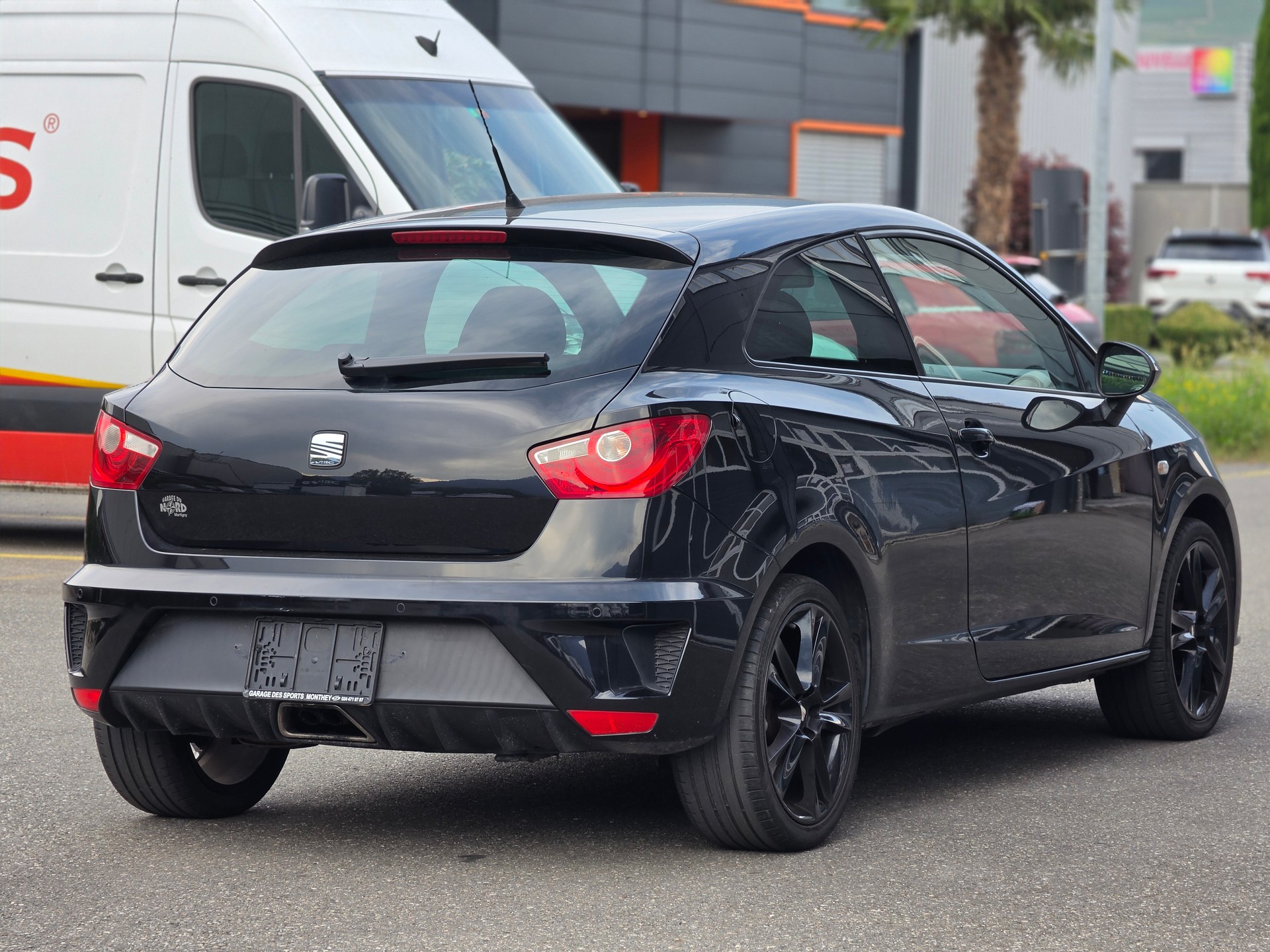 SEAT Ibiza SC 1.4 TSI Cupra R210 DSG-image-4