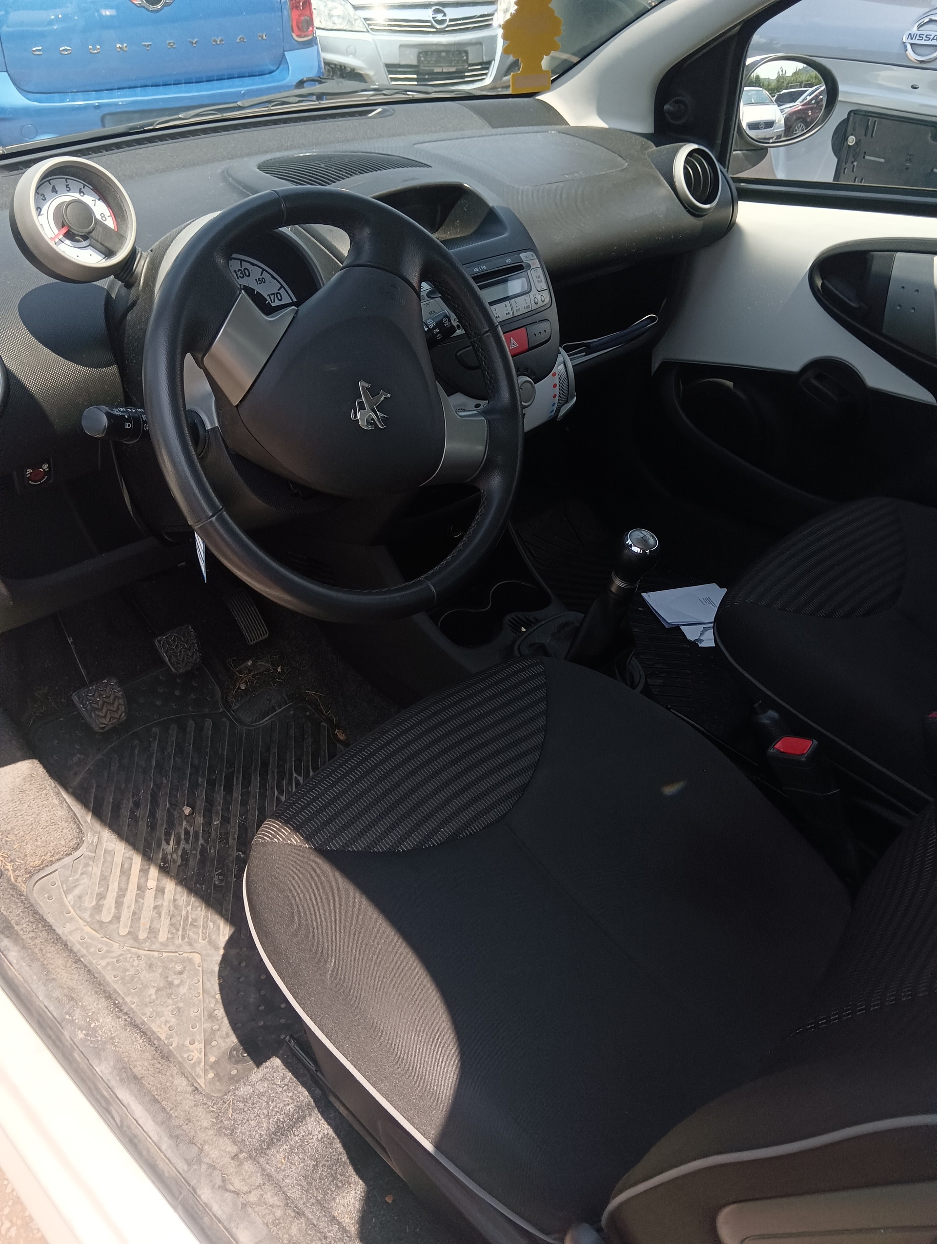 PEUGEOT 107 1.0 Access-image-6