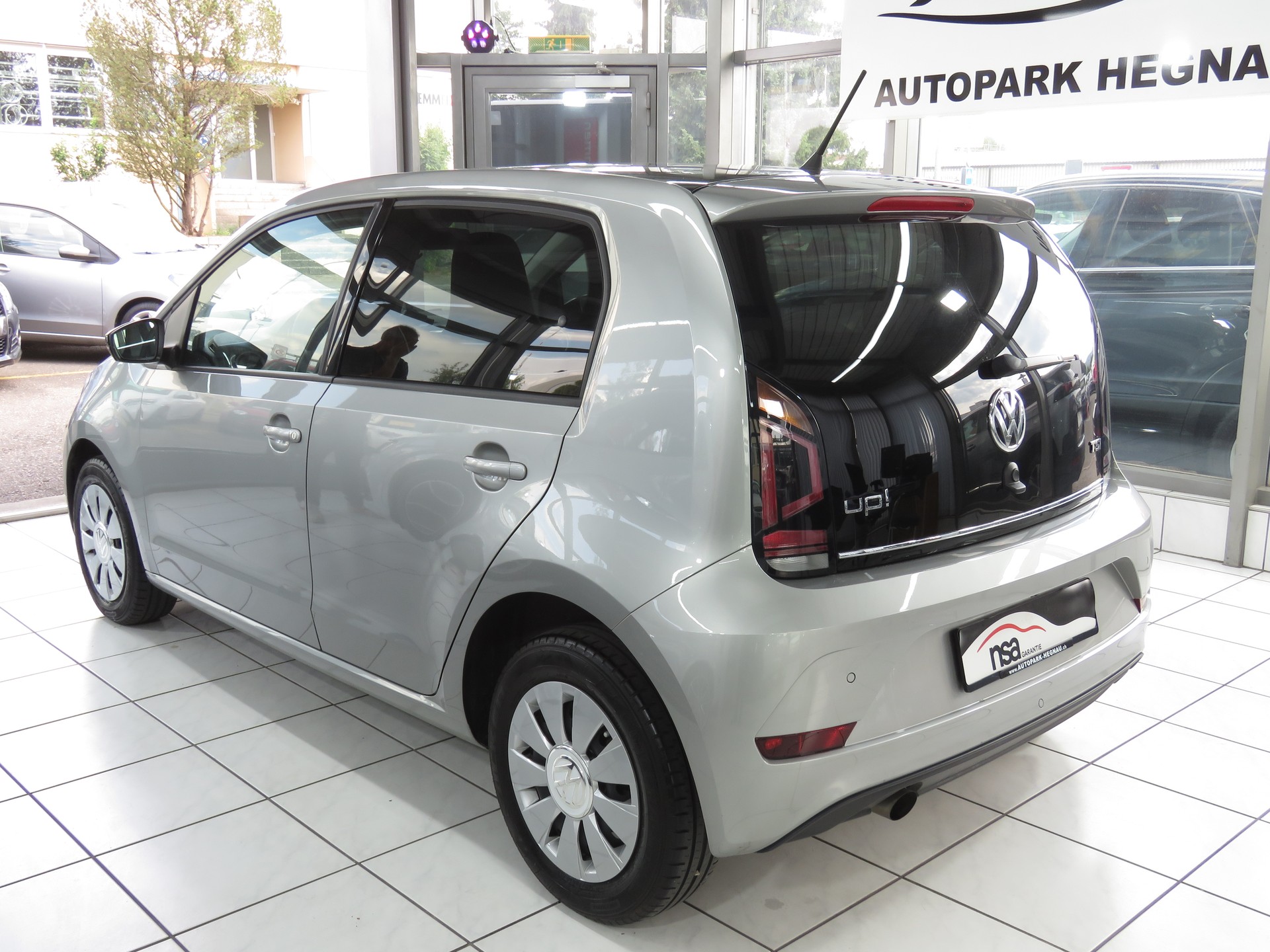 VW Up 1.0 TSI BMT move up-image-5