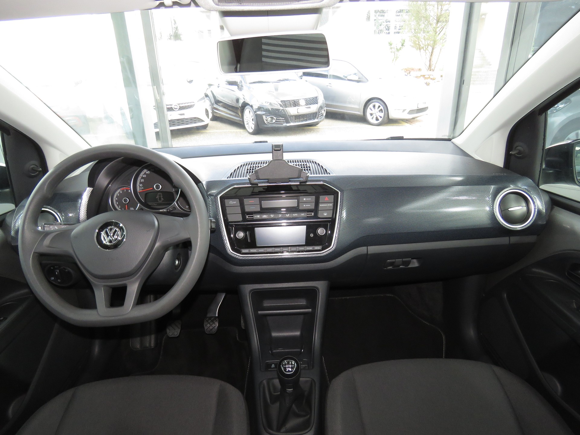 VW Up 1.0 TSI BMT move up-image-13