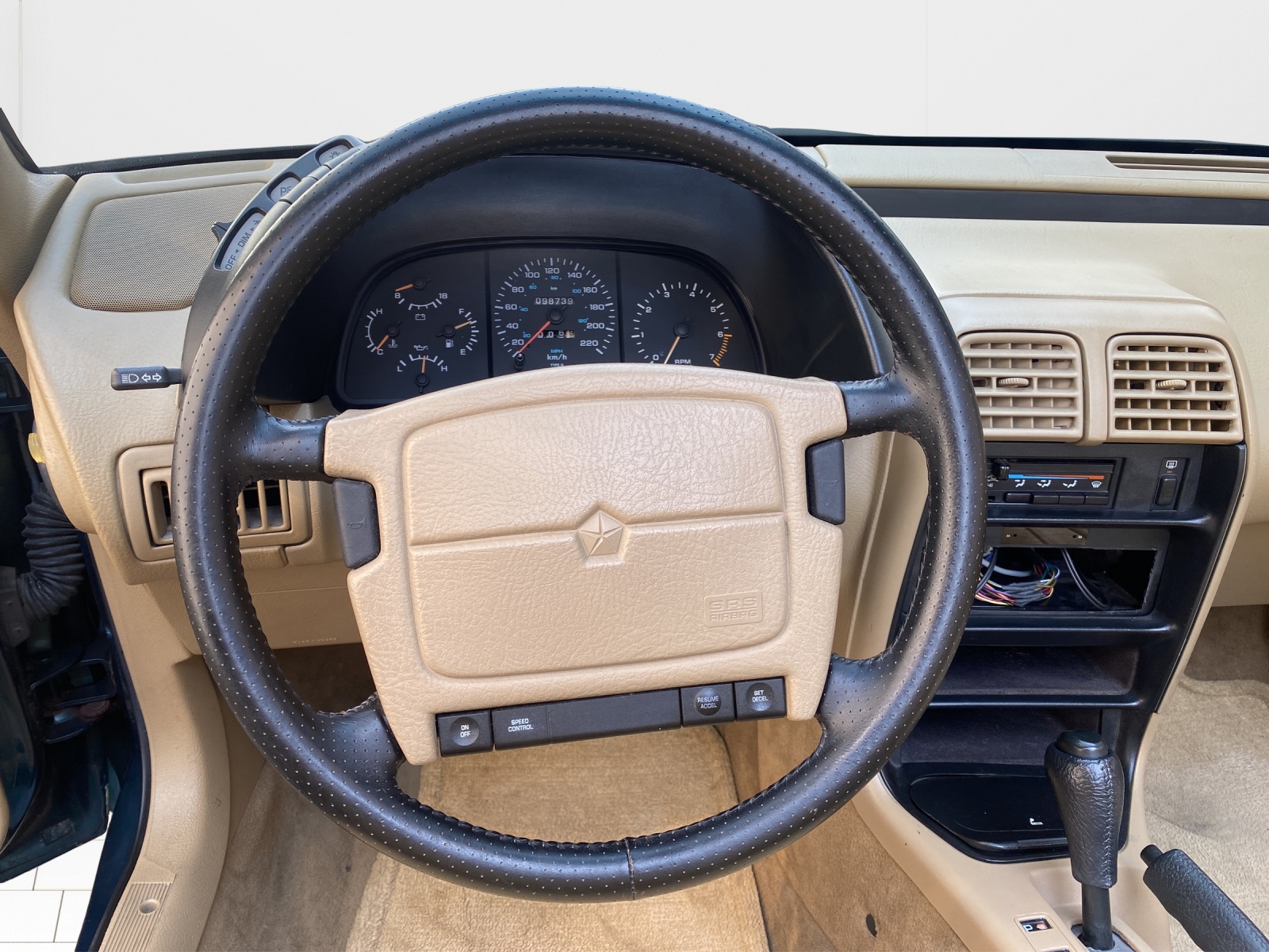 CHRYSLER Le Baron Cabriolet-image-11