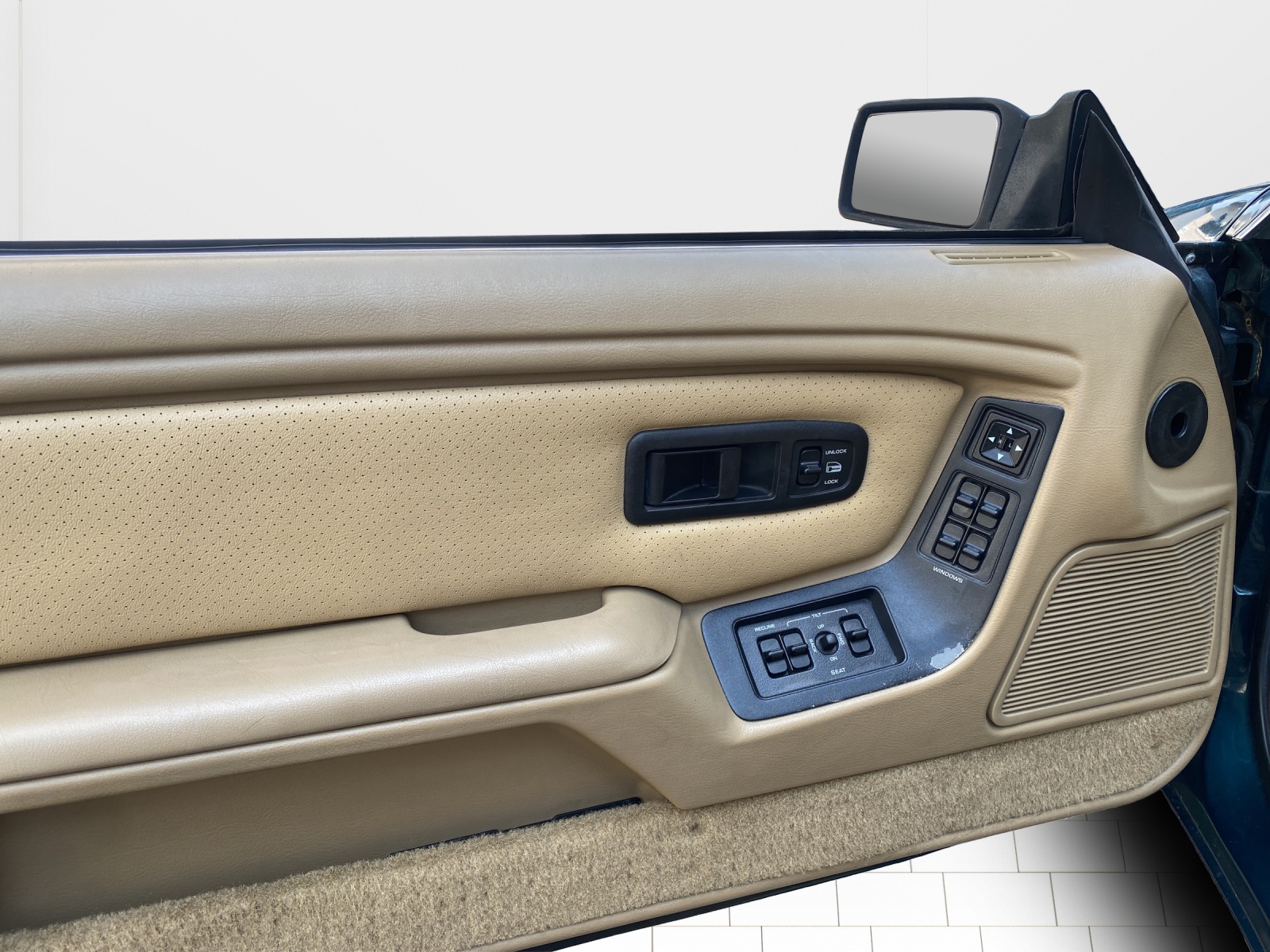 CHRYSLER Le Baron Cabriolet-image-14