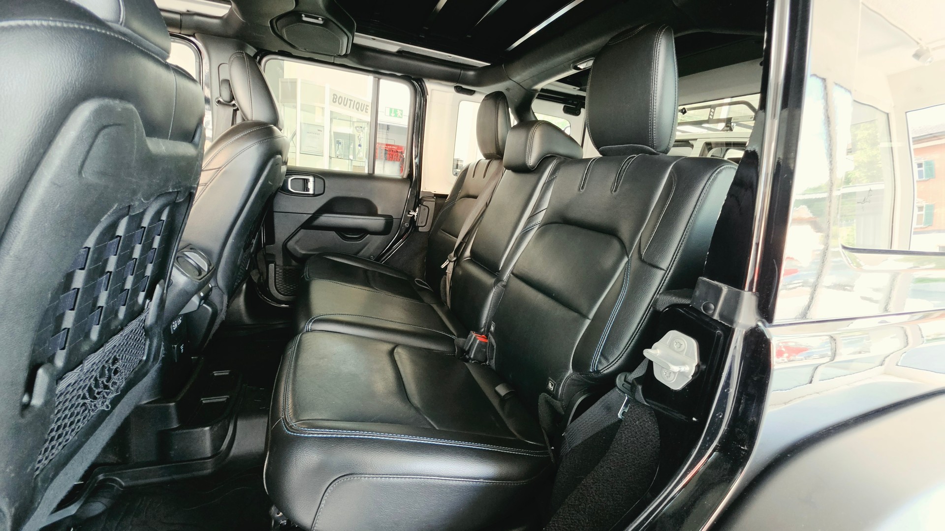 JEEP Wrangler 2.0 PHEV Unlimited Rubicon DT Automatic-image-7