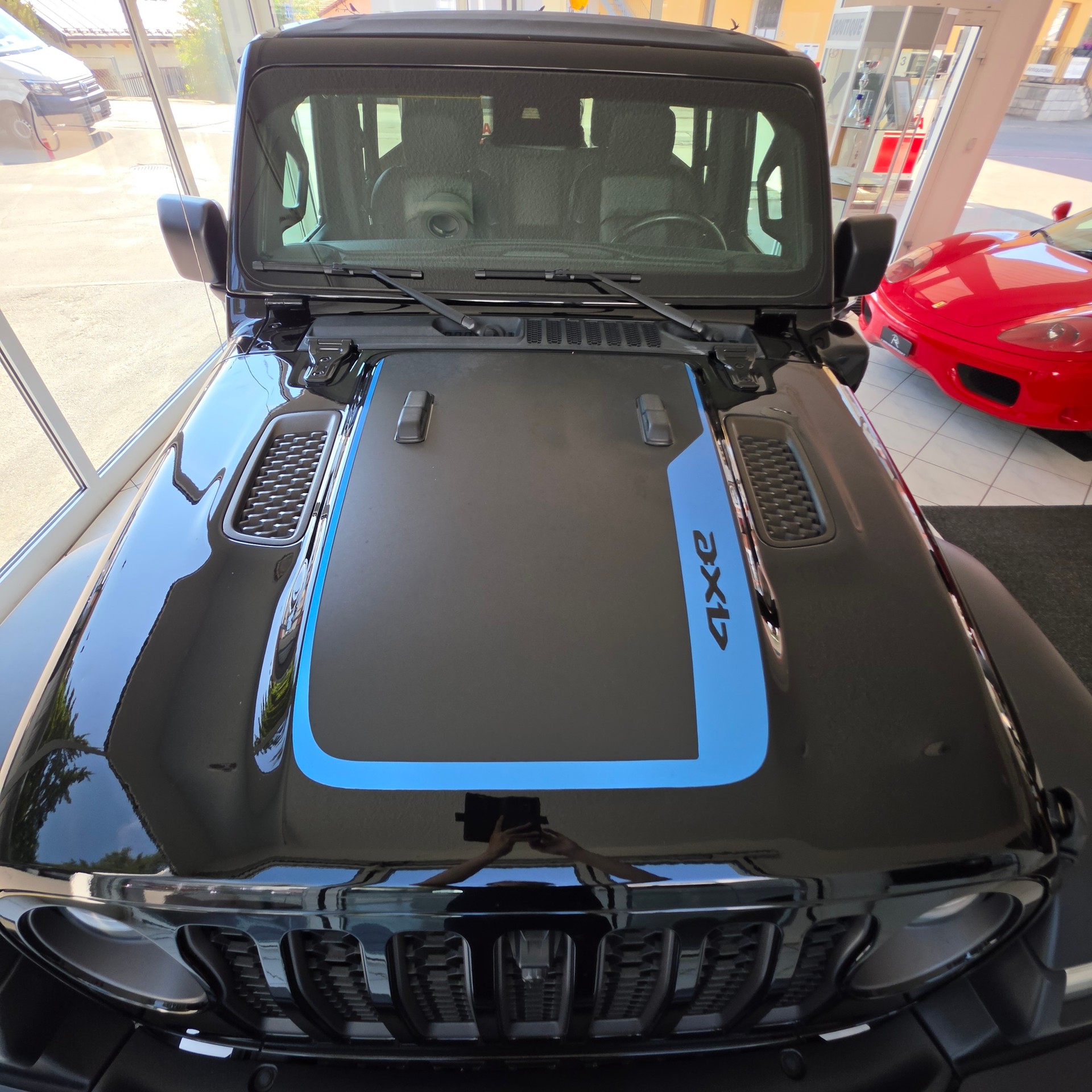 JEEP Wrangler 2.0 PHEV Unlimited Rubicon DT Automatic-image-6