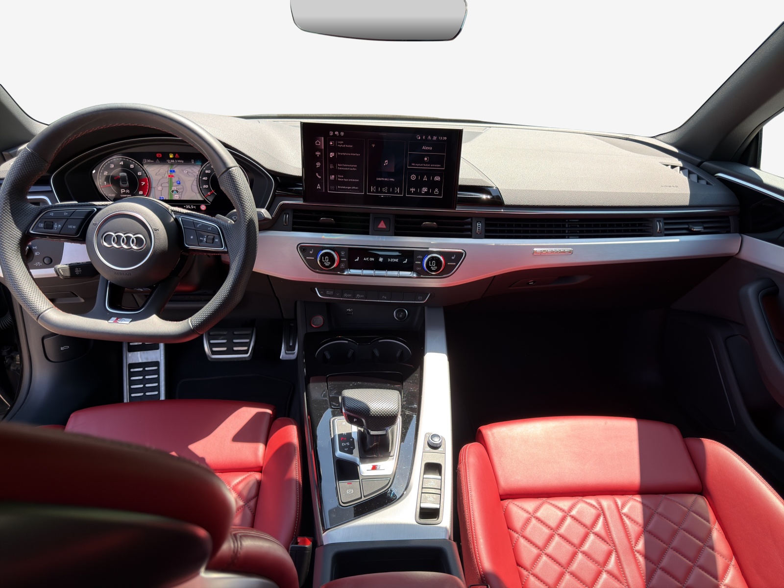 AUDI S5 Cabriolet 3.0 TFSI quattro tiptronic-image-8